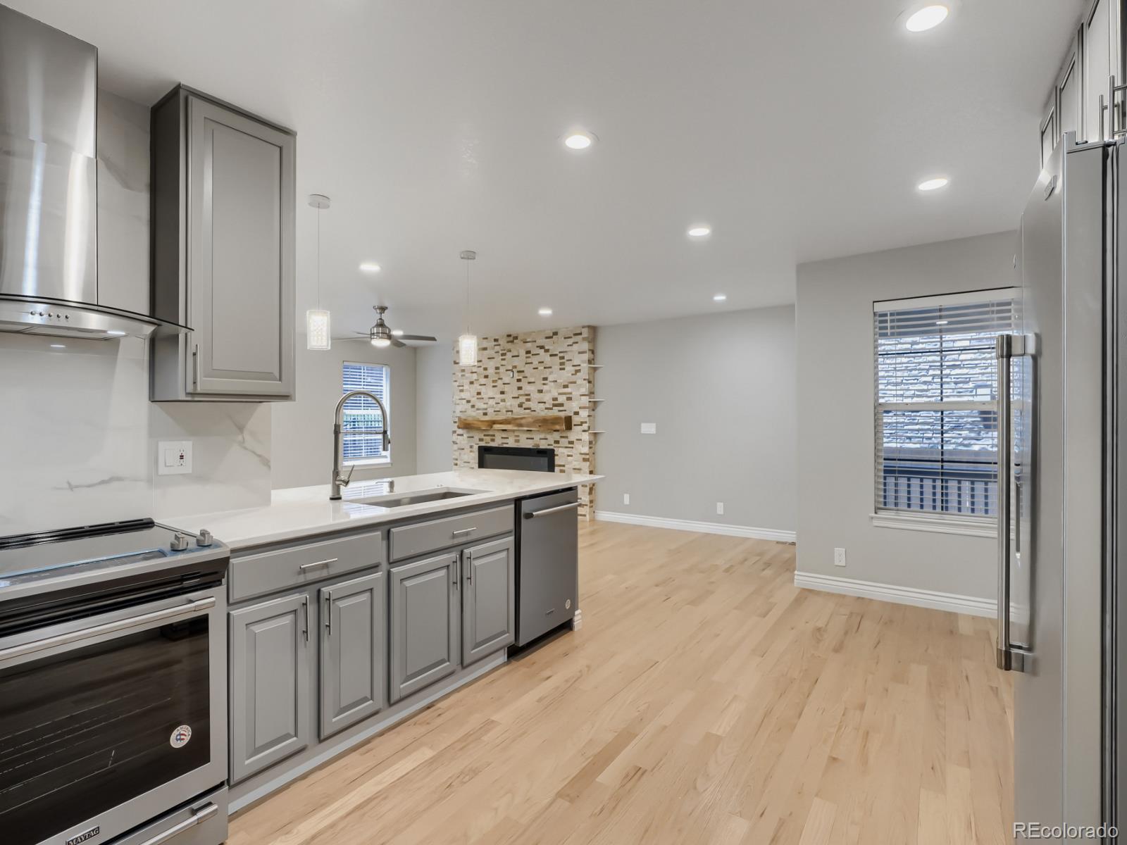 MLS Image #9 for 19740 e idaho avenue,aurora, Colorado