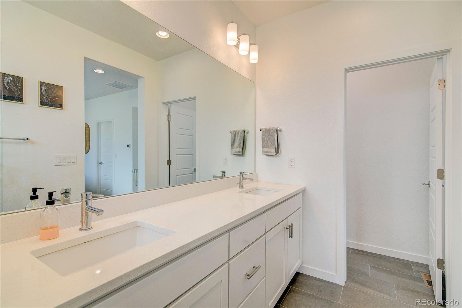 MLS Image #30 for 11055  shining star circle,parker, Colorado