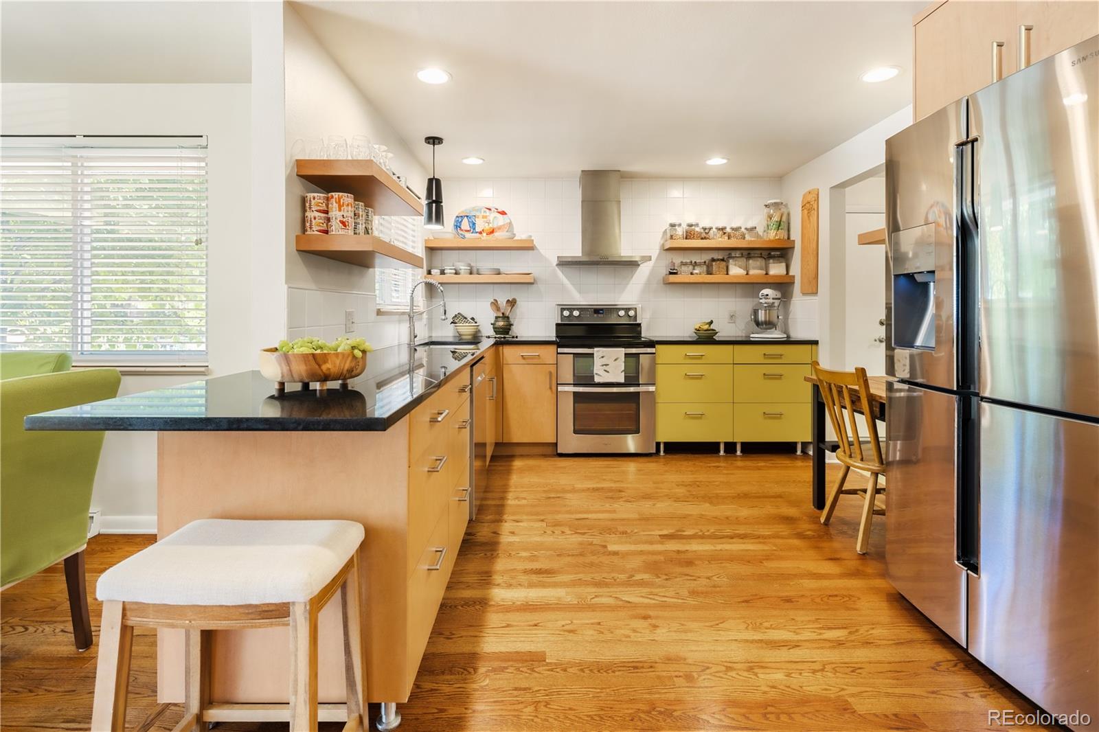 MLS Image #11 for 6585 e colorado drive,denver, Colorado