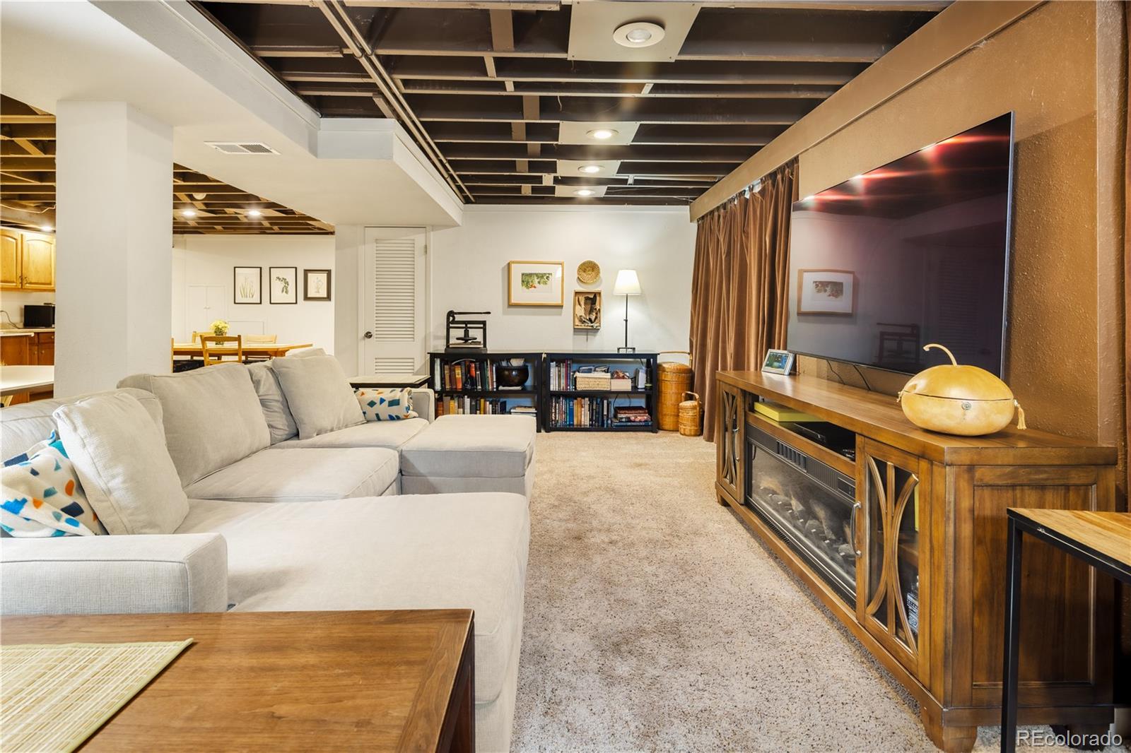 MLS Image #20 for 6585 e colorado drive,denver, Colorado