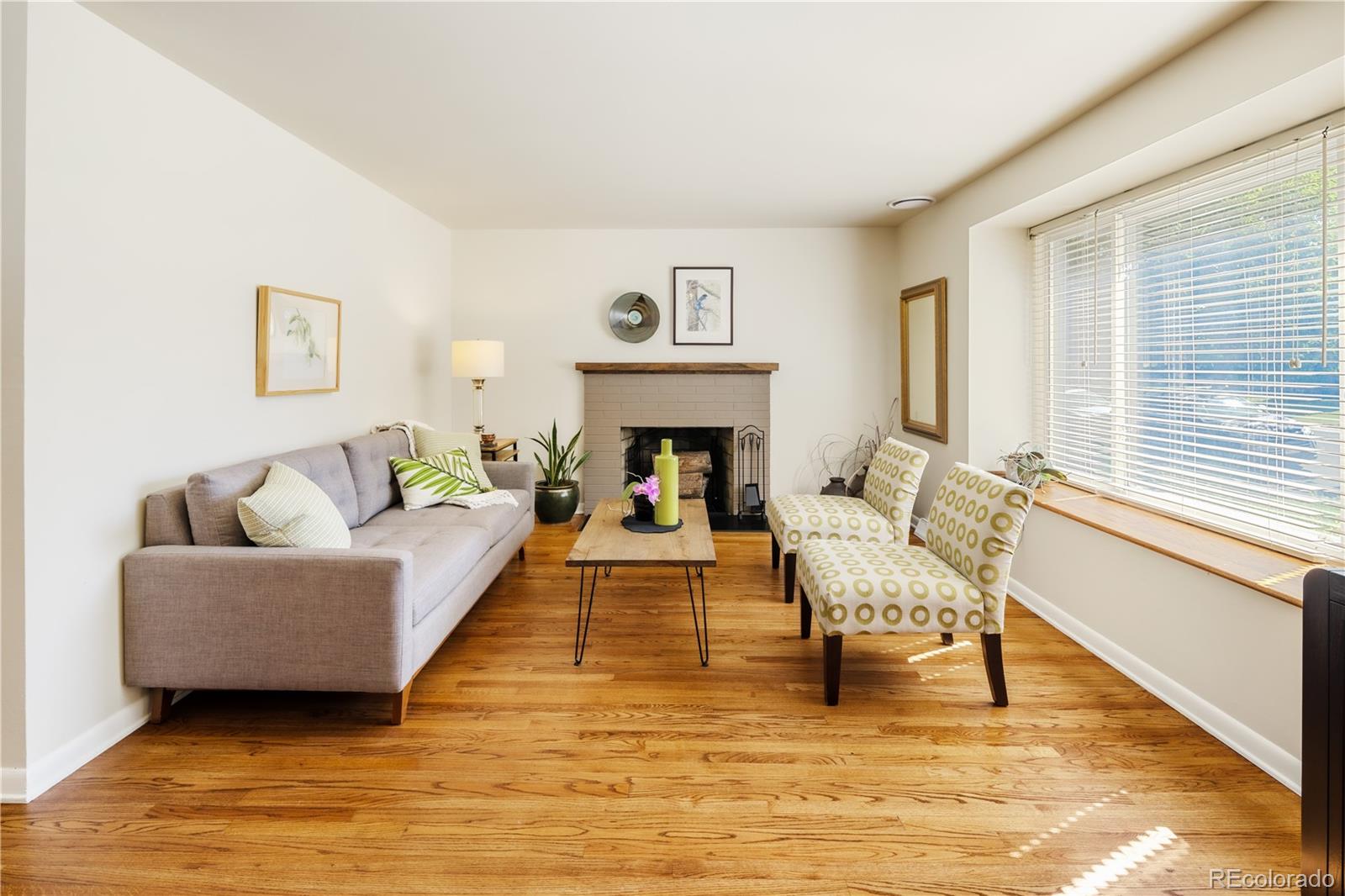 MLS Image #7 for 6585 e colorado drive,denver, Colorado