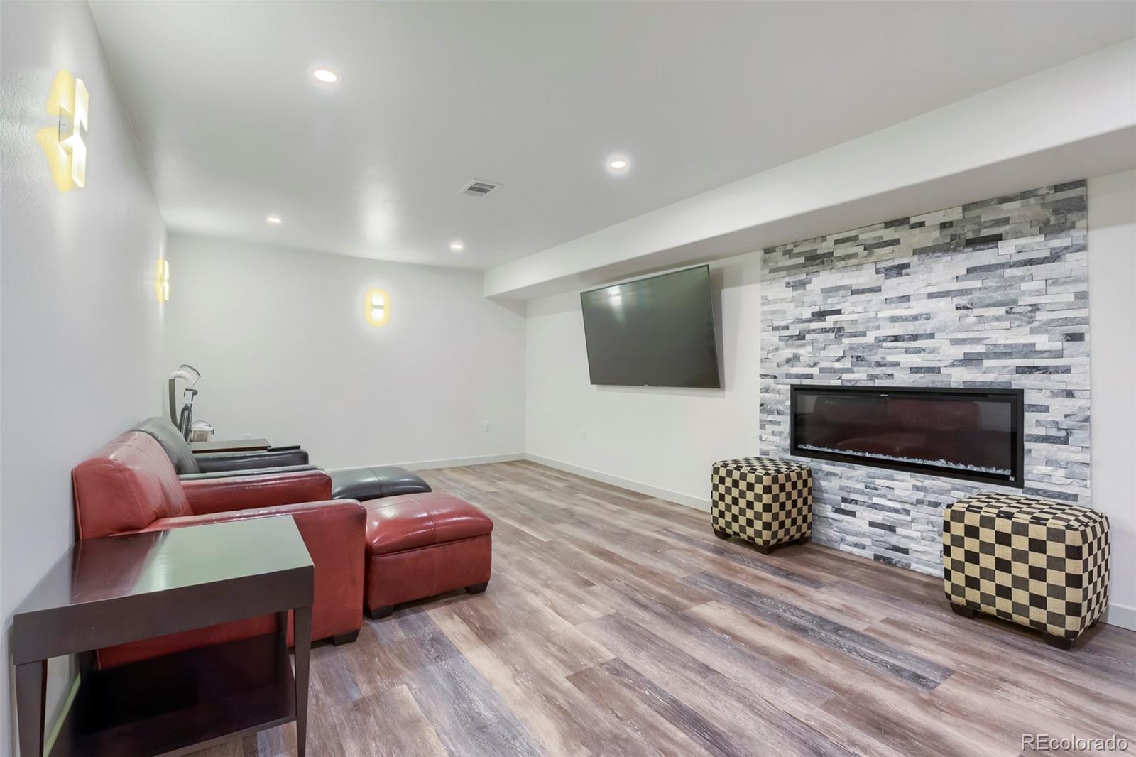 MLS Image #19 for 2500  greensborough drive,highlands ranch, Colorado