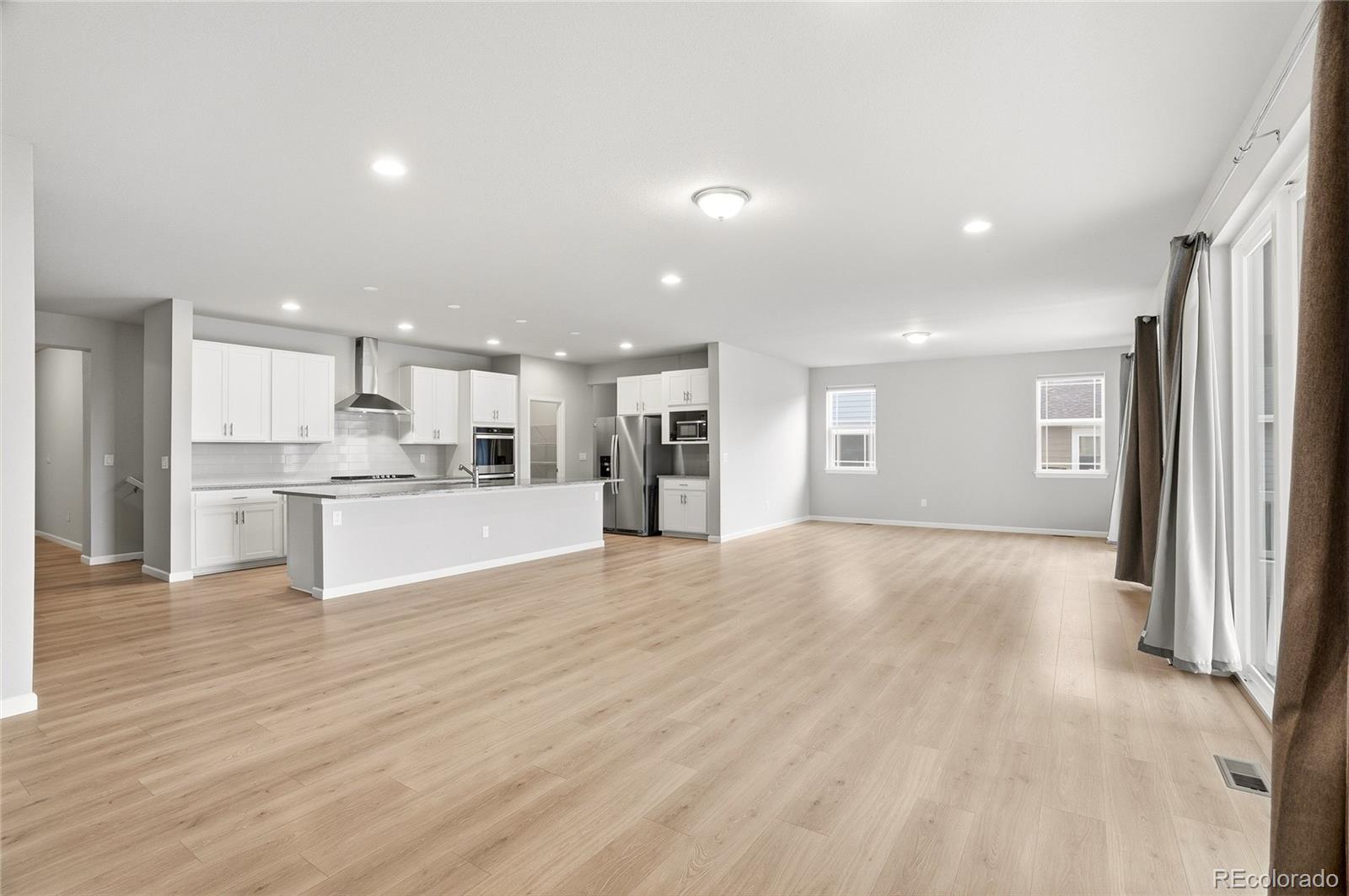 MLS Image #11 for 1821  thrive drive,windsor, Colorado
