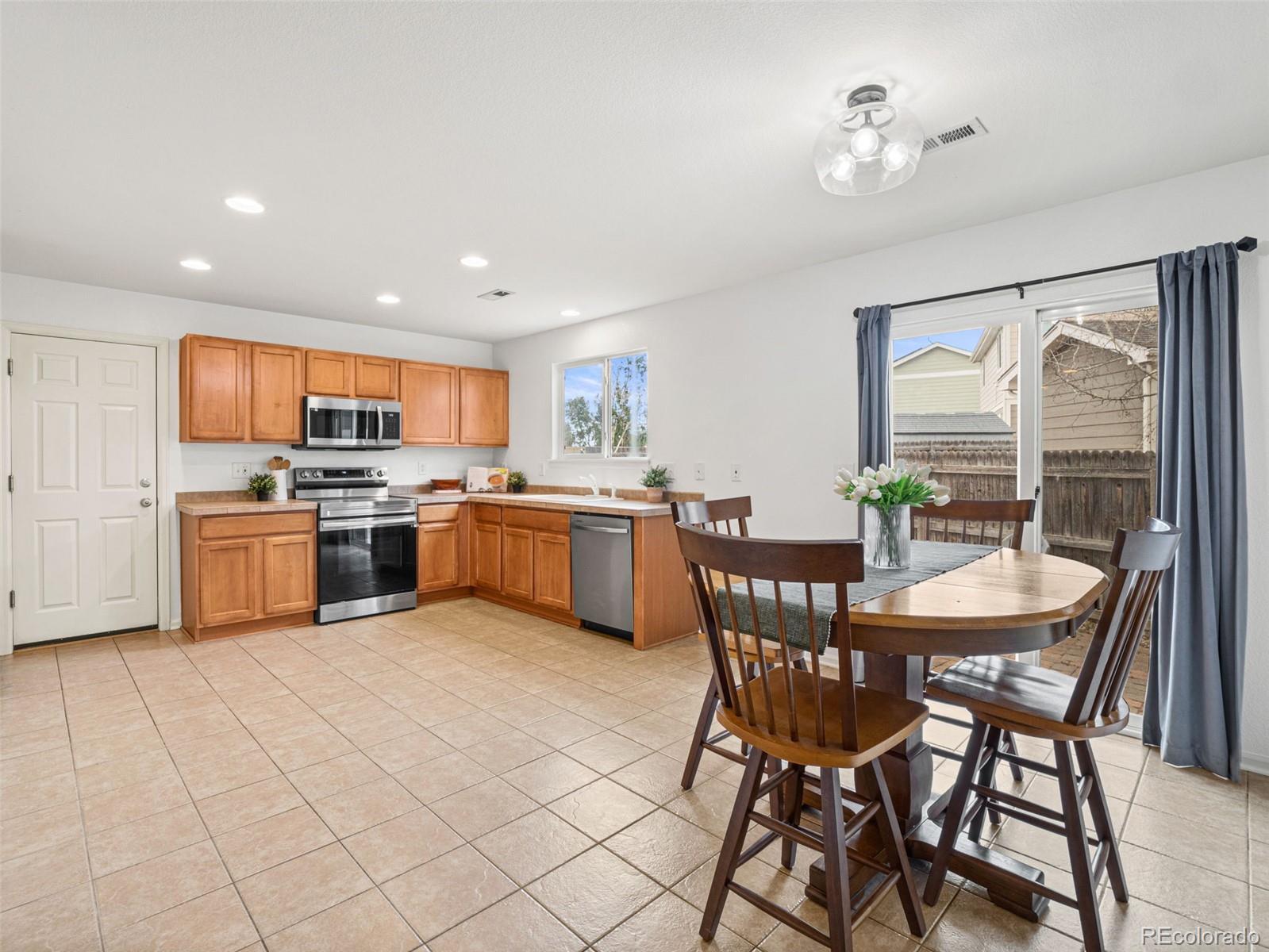 MLS Image #3 for 10678  upper ridge road,longmont, Colorado