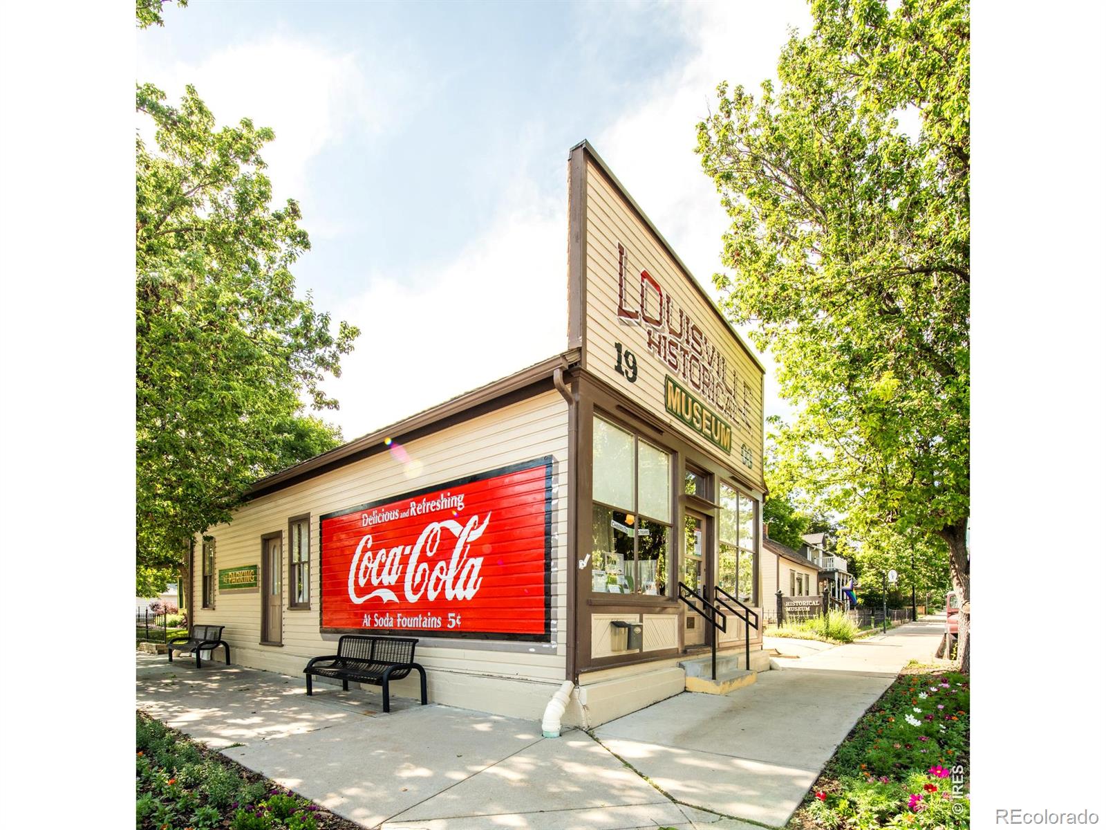 MLS Image #45 for 917  arapahoe circle,louisville, Colorado