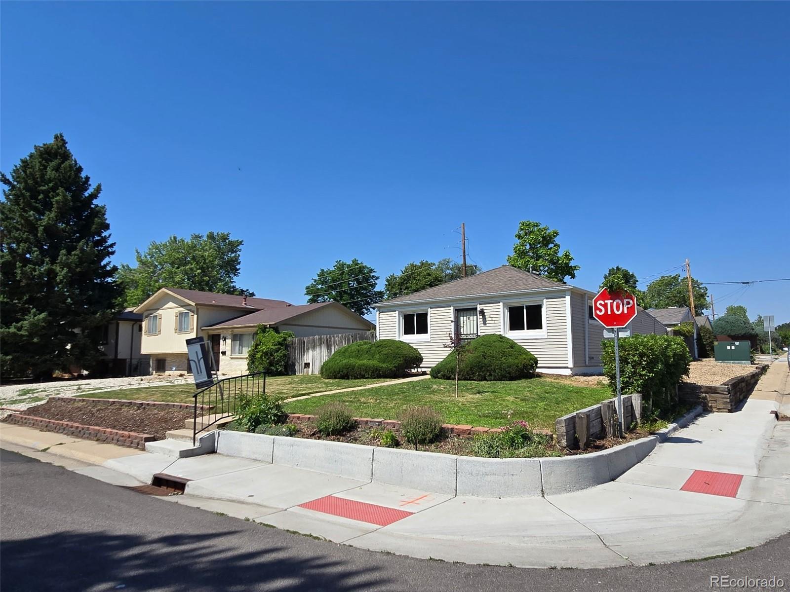 MLS Image #2 for 401 s jersey street,denver, Colorado