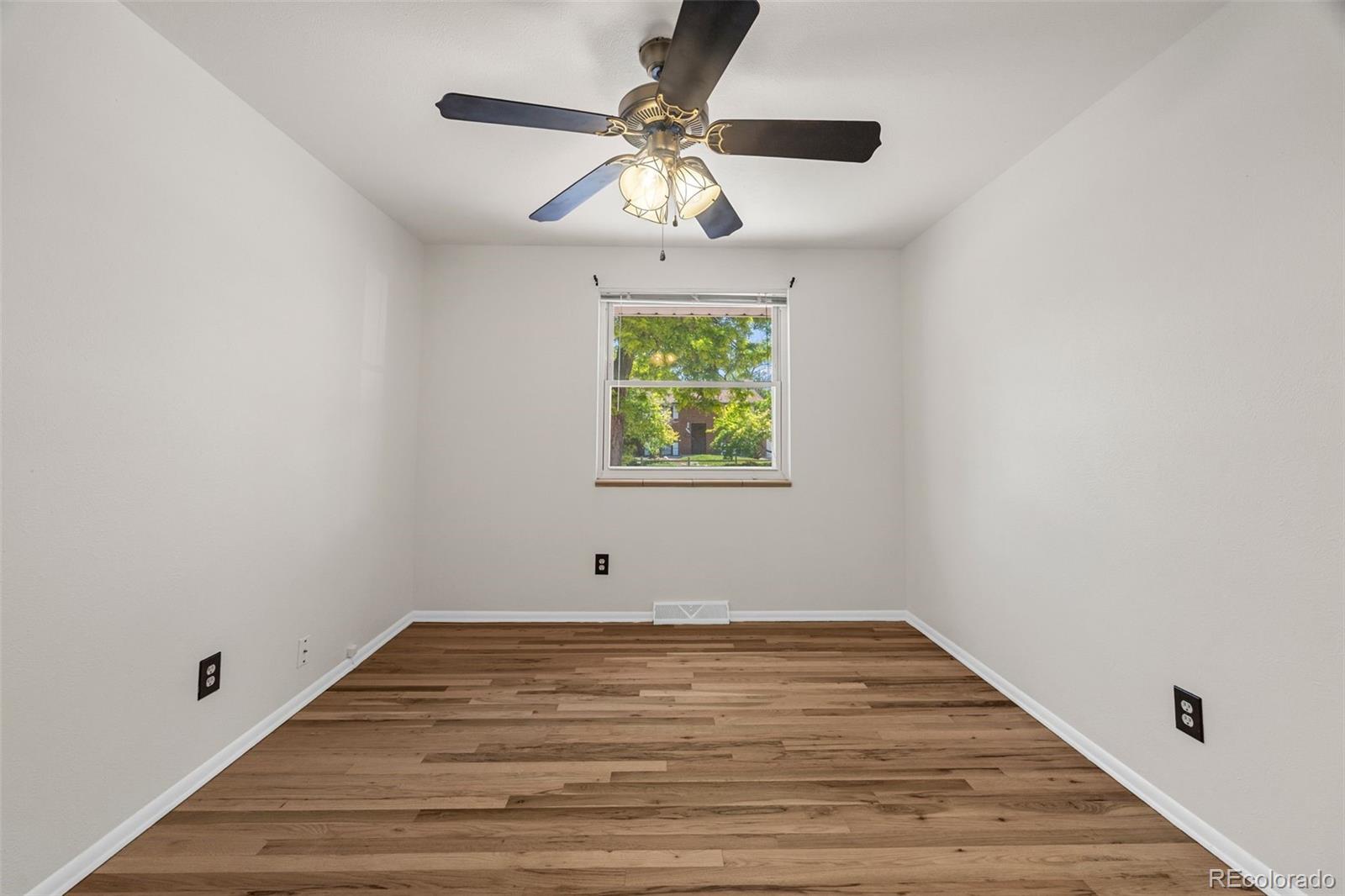 MLS Image #14 for 933 s jamaica street,aurora, Colorado