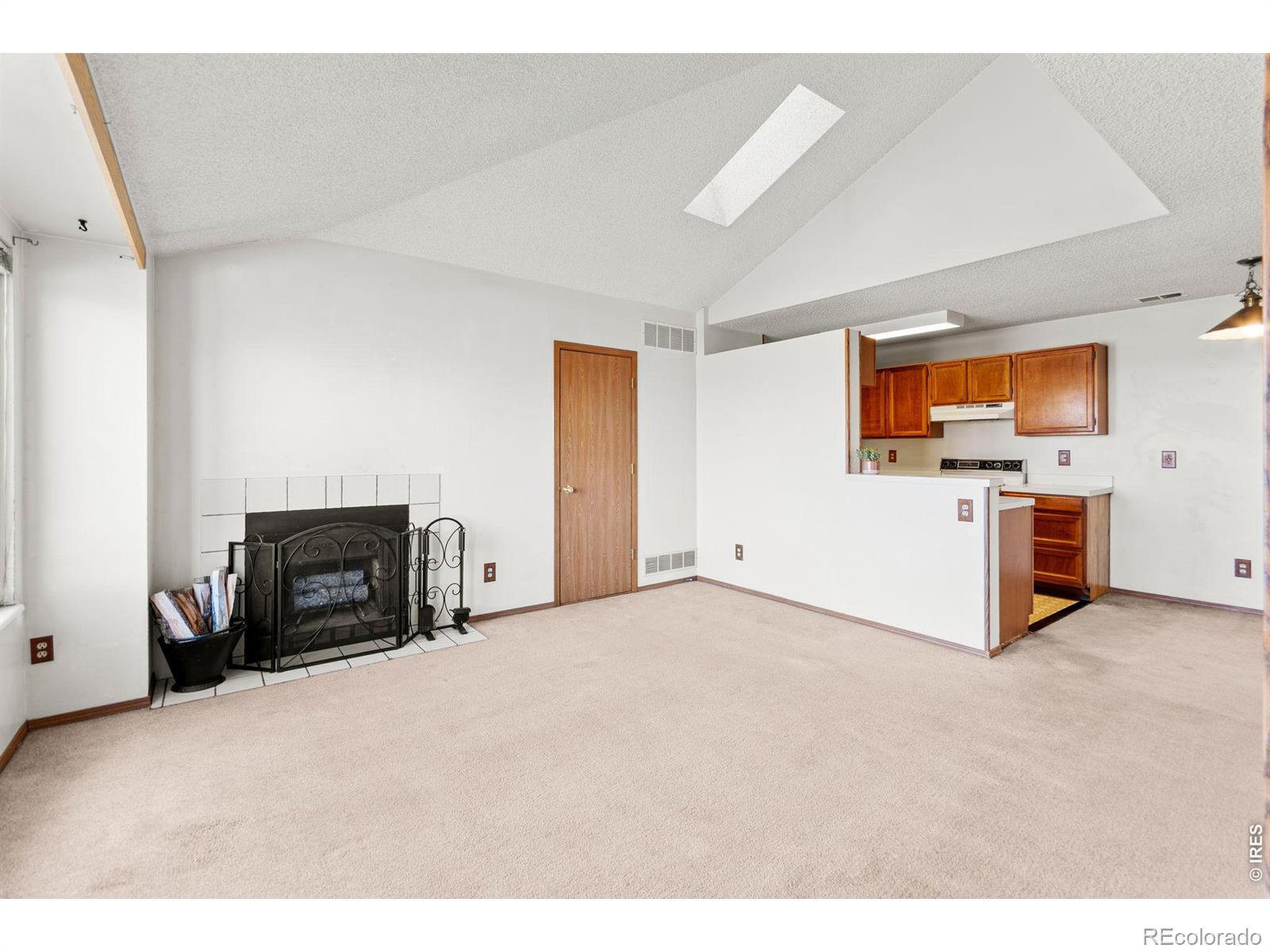 MLS Image #14 for 10213 w 80th drive b,arvada, Colorado