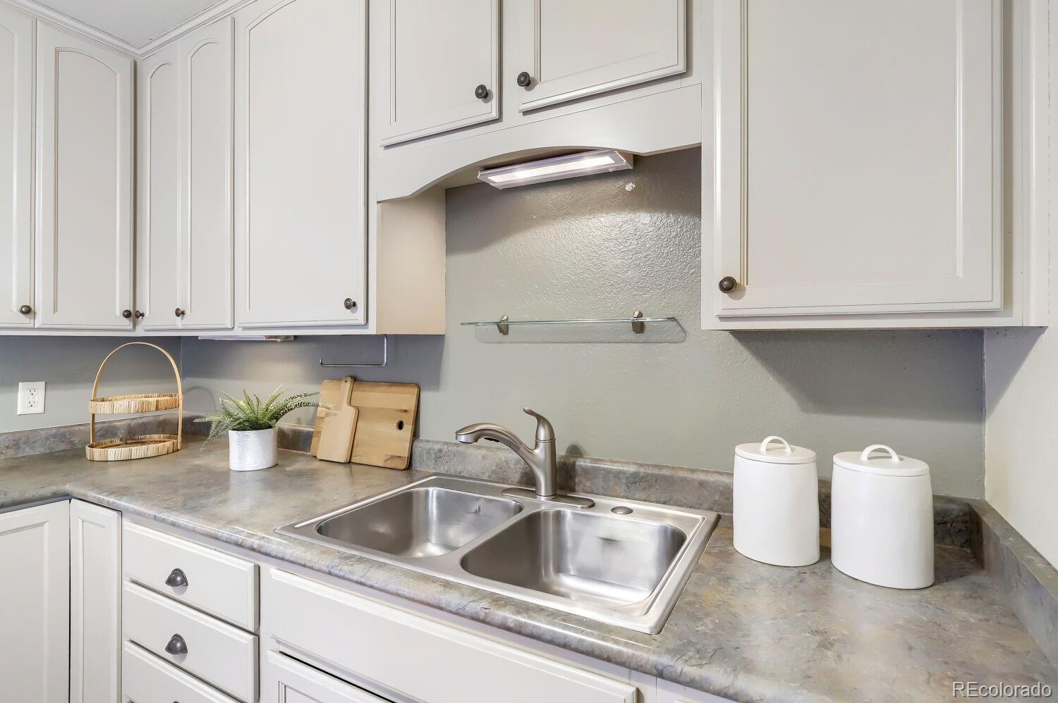 MLS Image #6 for 14855  maxwell place,denver, Colorado
