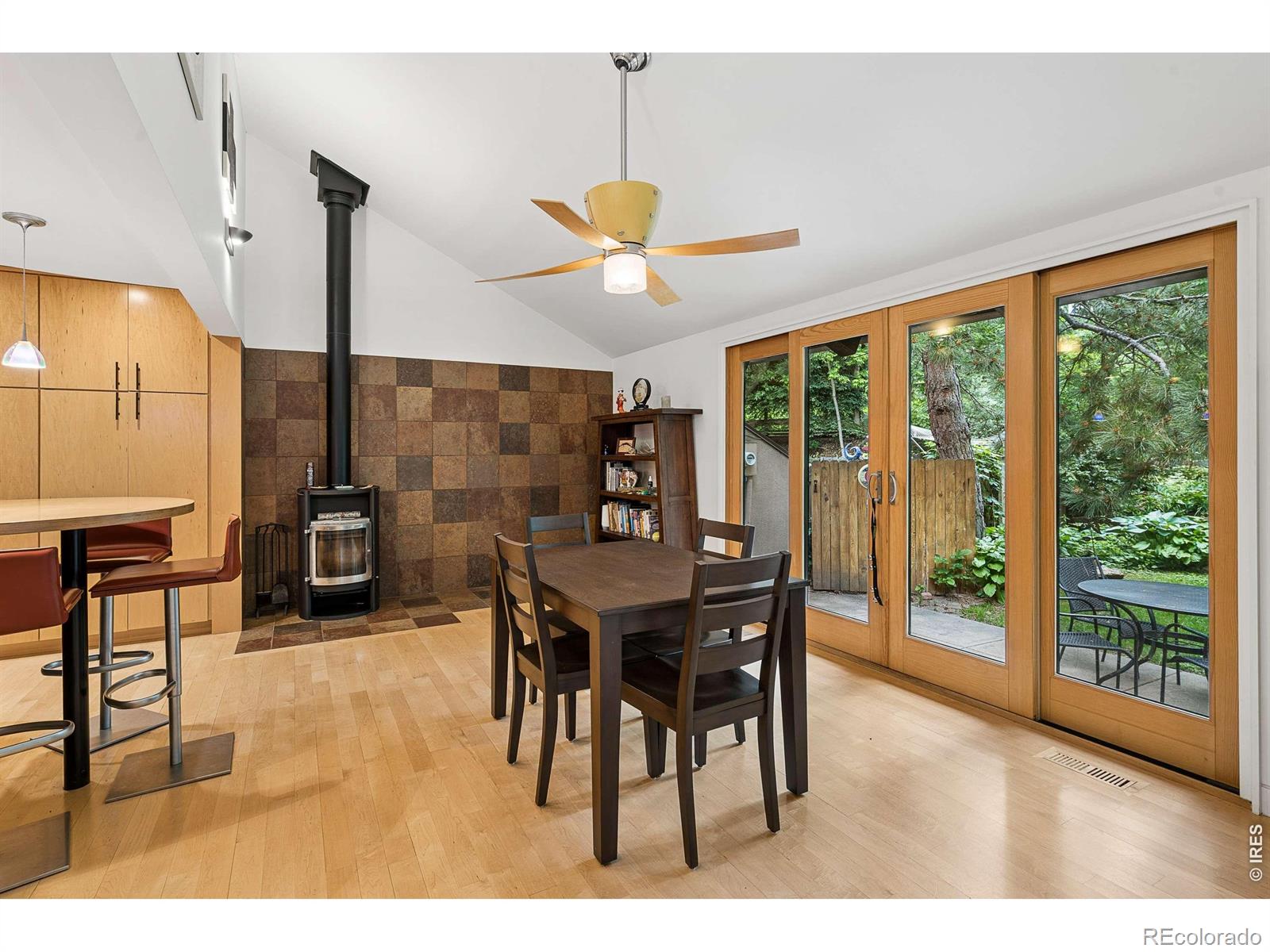 MLS Image #11 for 299  spruce court,boulder, Colorado