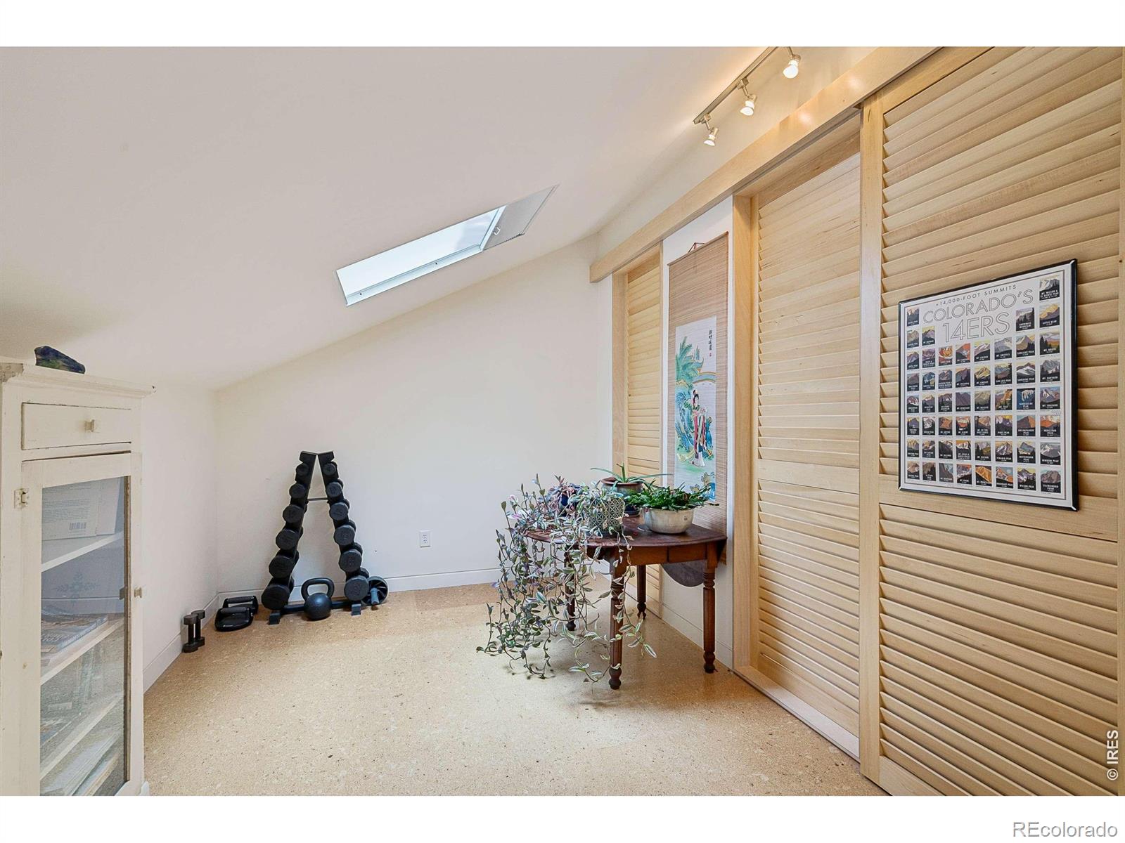MLS Image #17 for 299  spruce court,boulder, Colorado