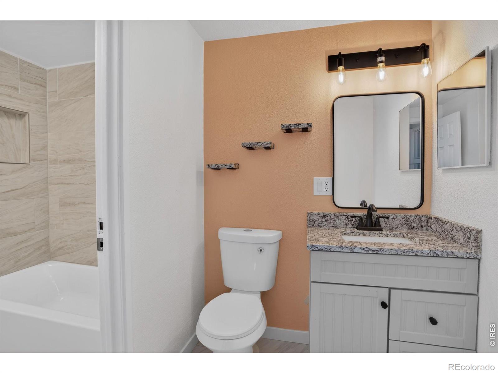 MLS Image #12 for 7335 e quincy avenue 104,denver, Colorado