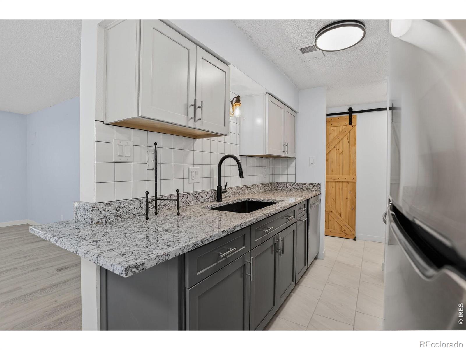 MLS Image #6 for 7335 e quincy avenue 104,denver, Colorado