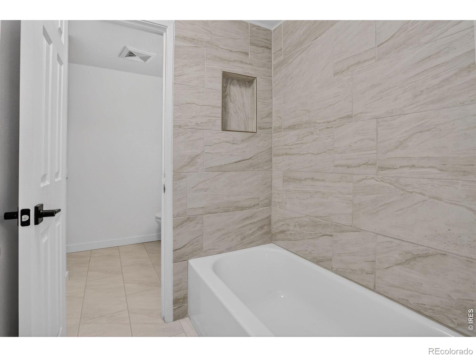 MLS Image #9 for 7335 e quincy avenue 104,denver, Colorado