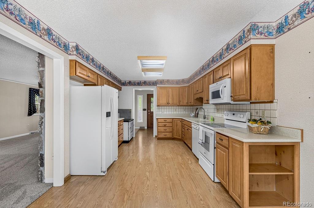 MLS Image #11 for 62 s valley road,palmer lake, Colorado