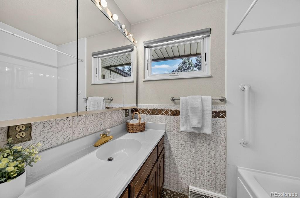 MLS Image #32 for 62 s valley road,palmer lake, Colorado