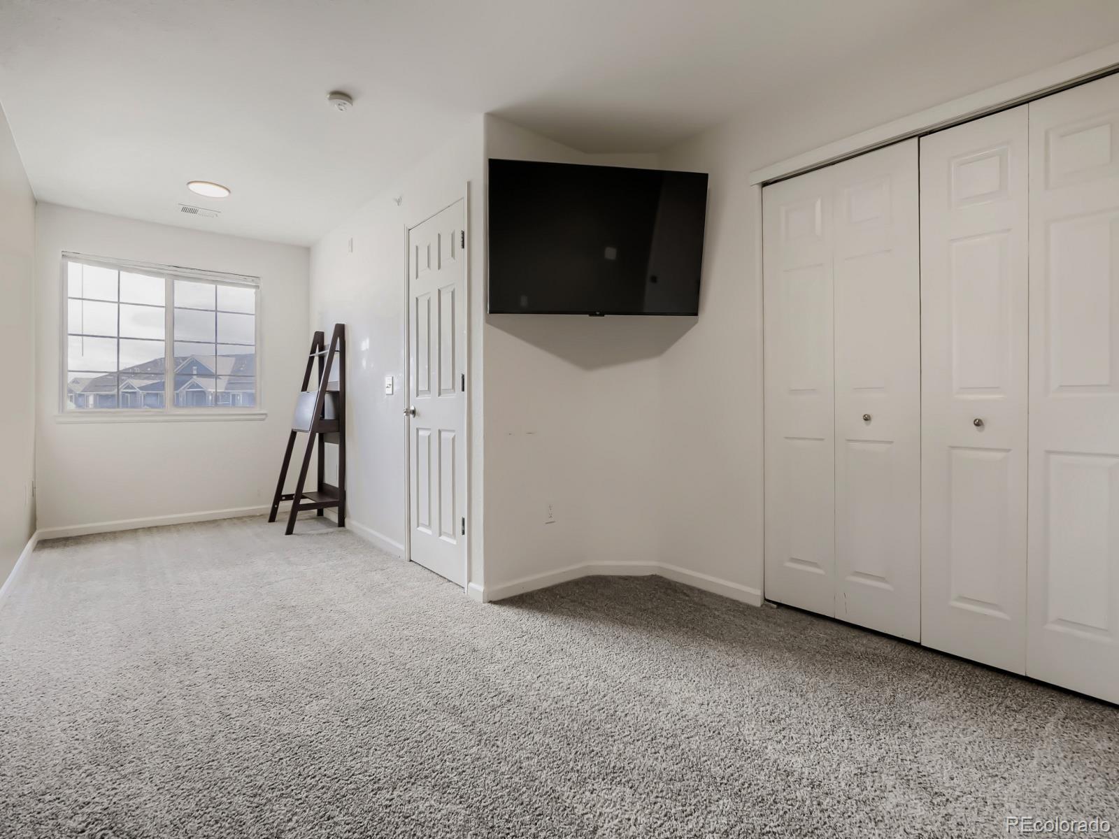 MLS Image #14 for 5255  memphis street,denver, Colorado