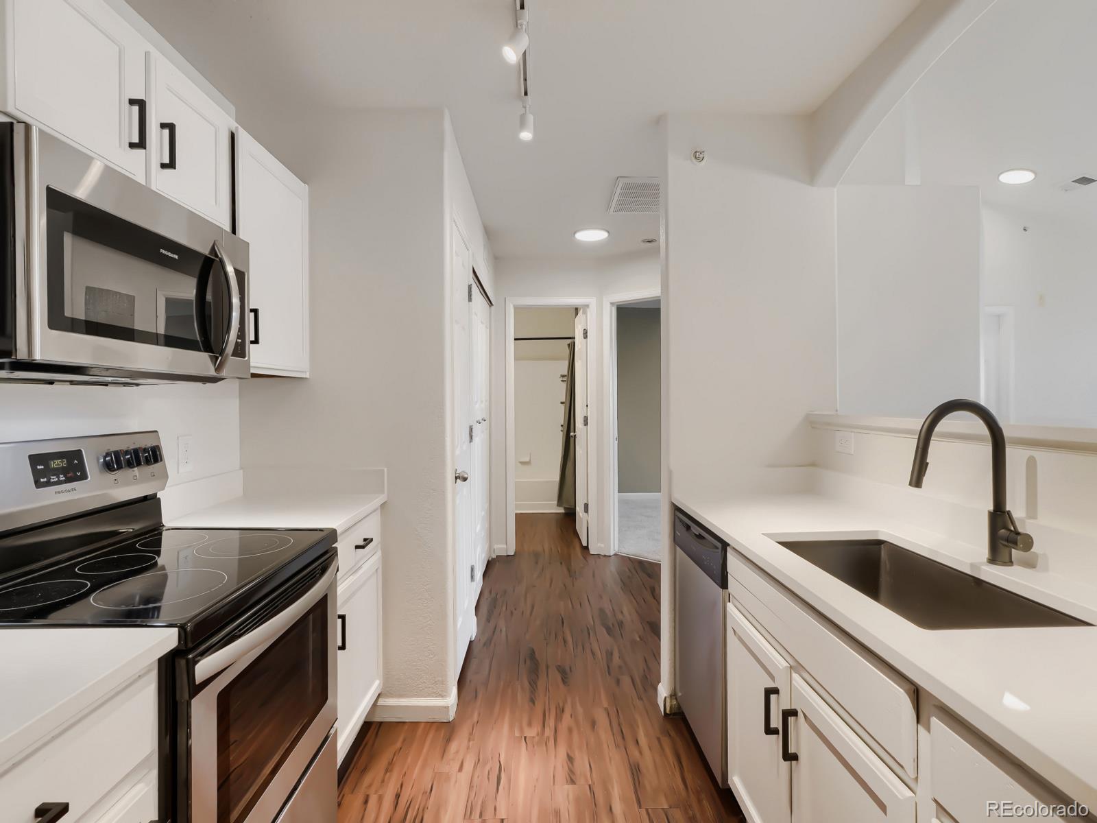 MLS Image #3 for 5255  memphis street,denver, Colorado