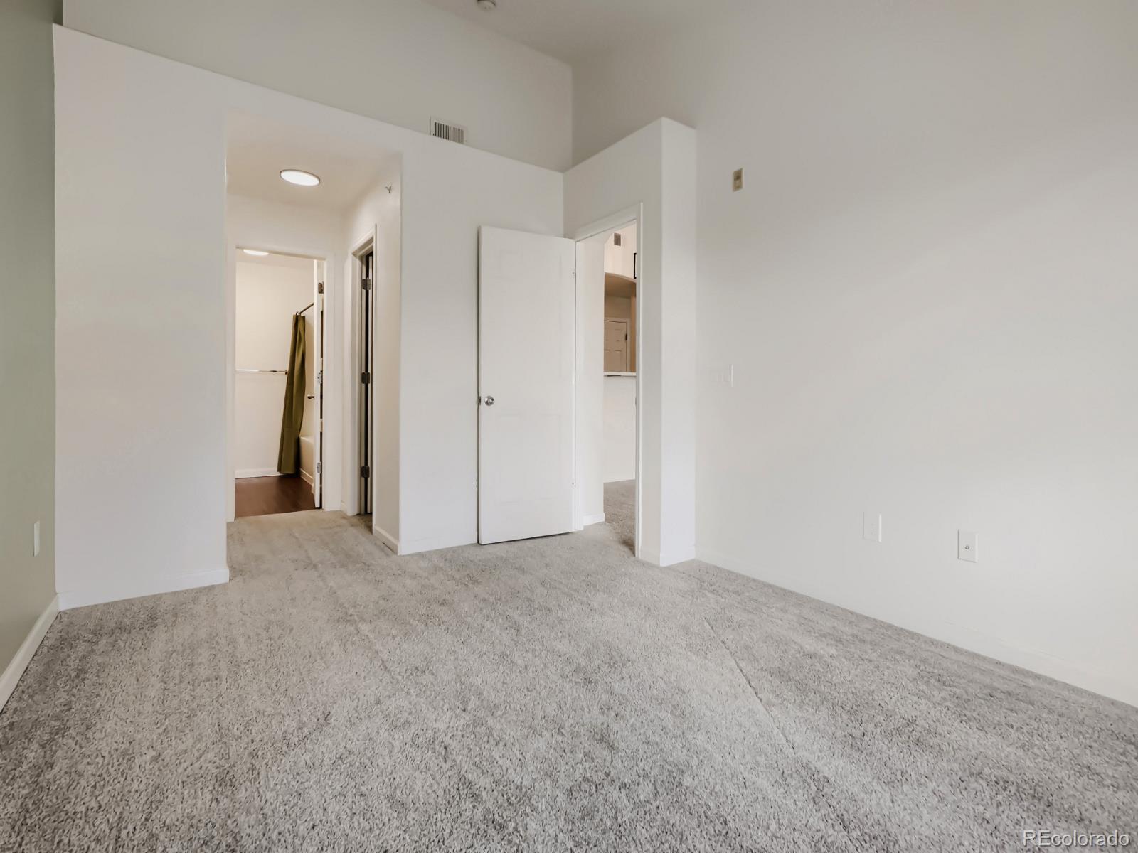 MLS Image #7 for 5255  memphis street,denver, Colorado