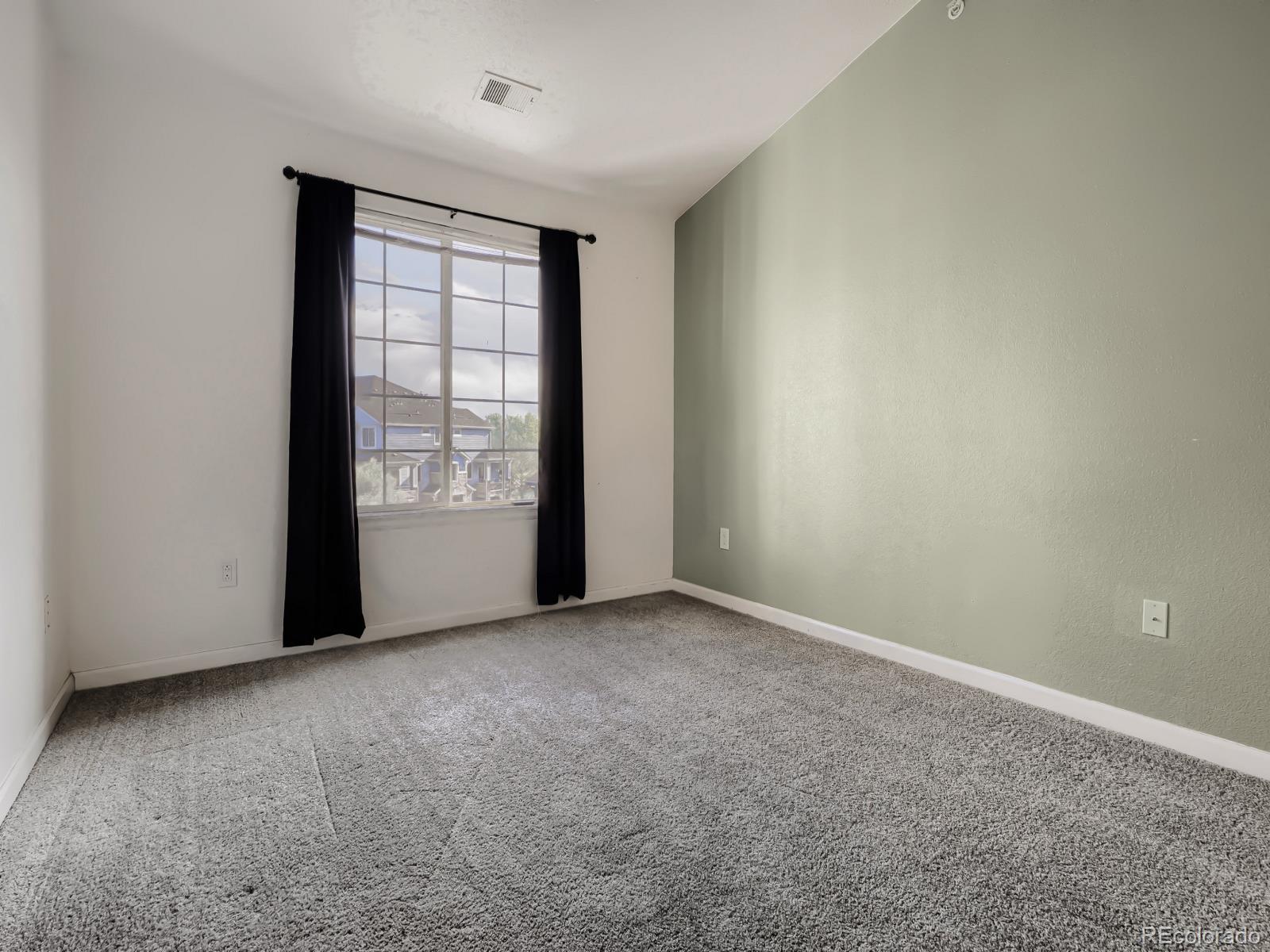 MLS Image #9 for 5255  memphis street,denver, Colorado