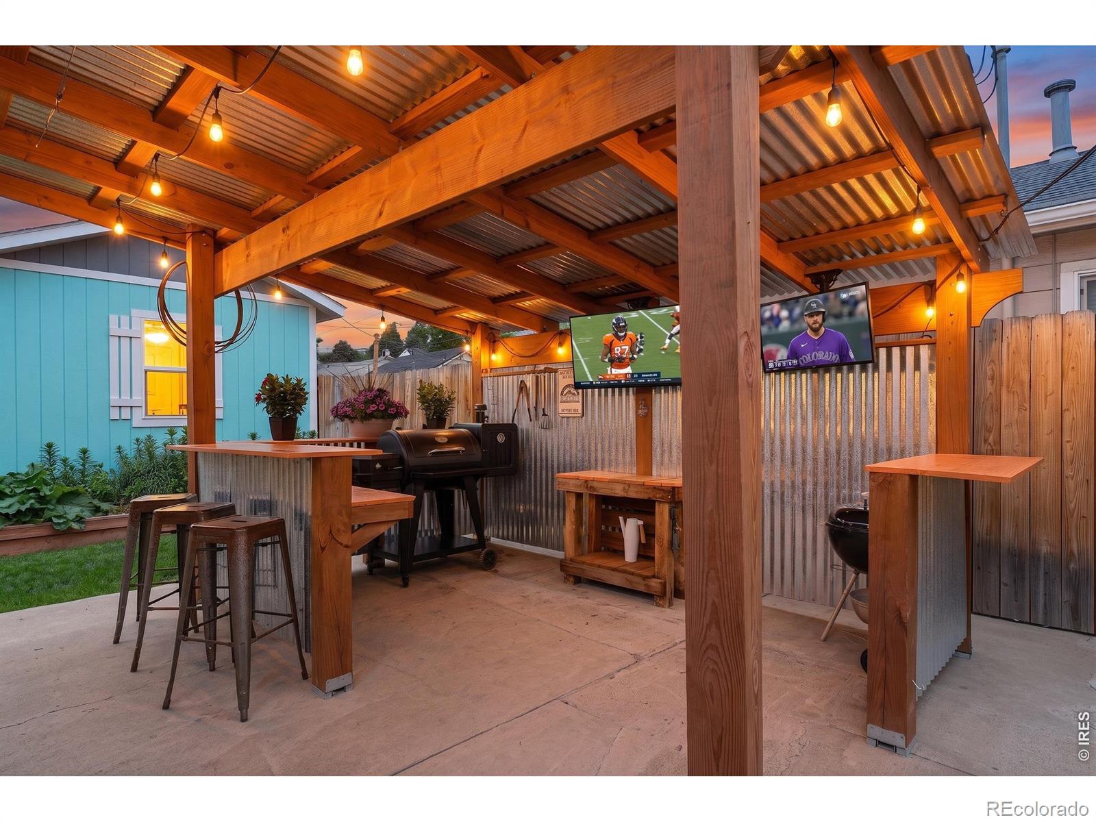 MLS Image #17 for 4673  lincoln street,denver, Colorado