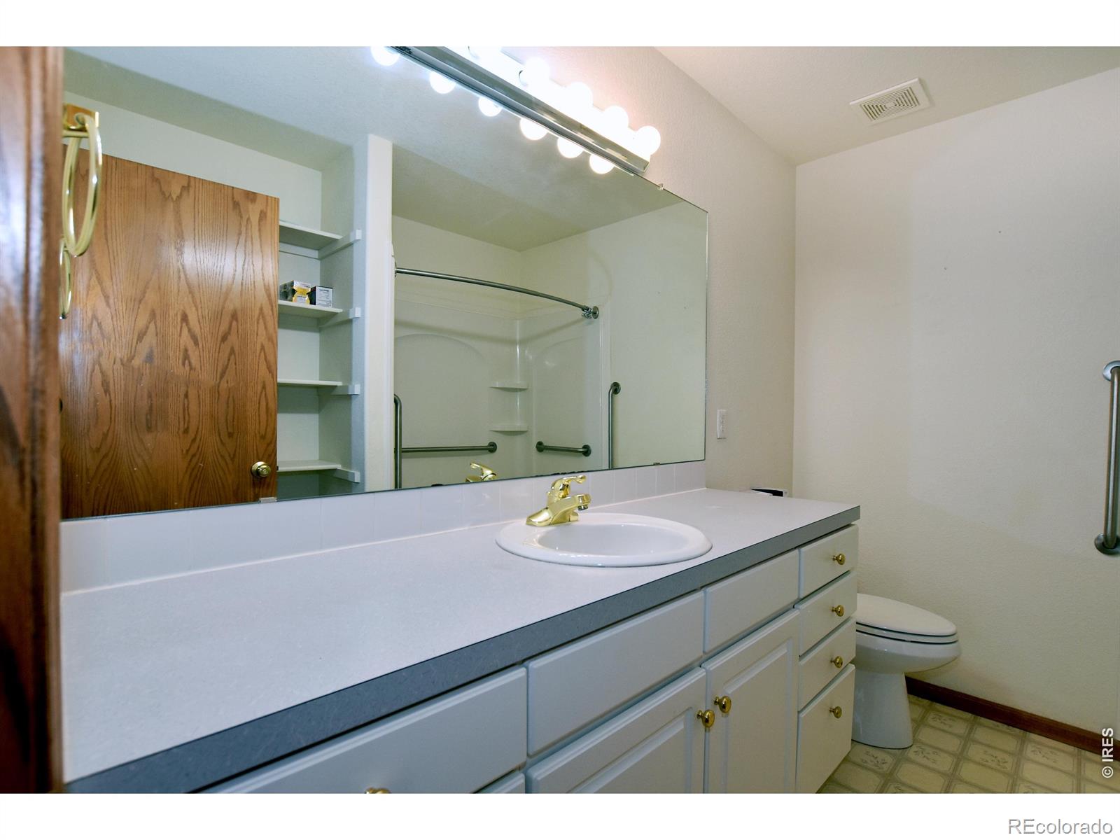 MLS Image #19 for 907 n 4th street,johnstown, Colorado