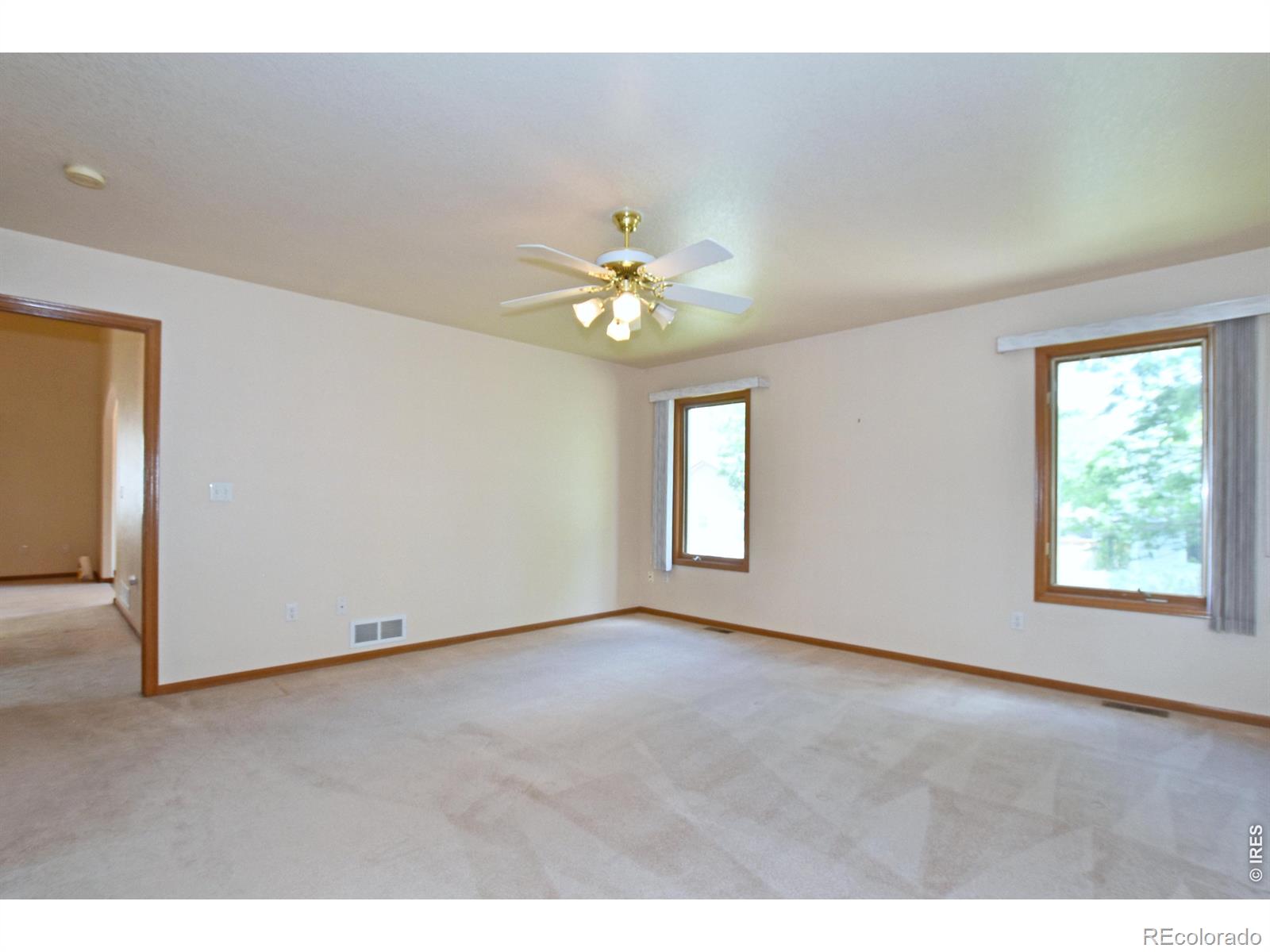 MLS Image #27 for 907 n 4th street,johnstown, Colorado