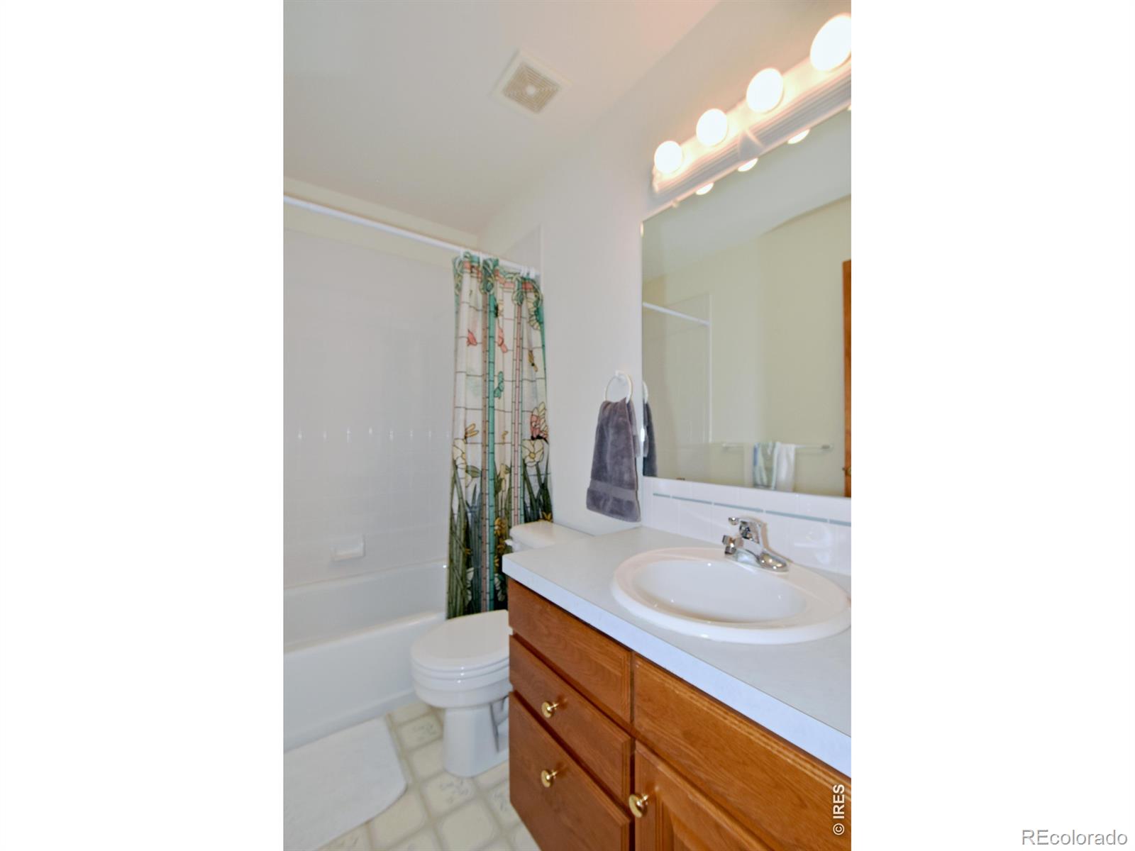 MLS Image #33 for 907 n 4th street,johnstown, Colorado