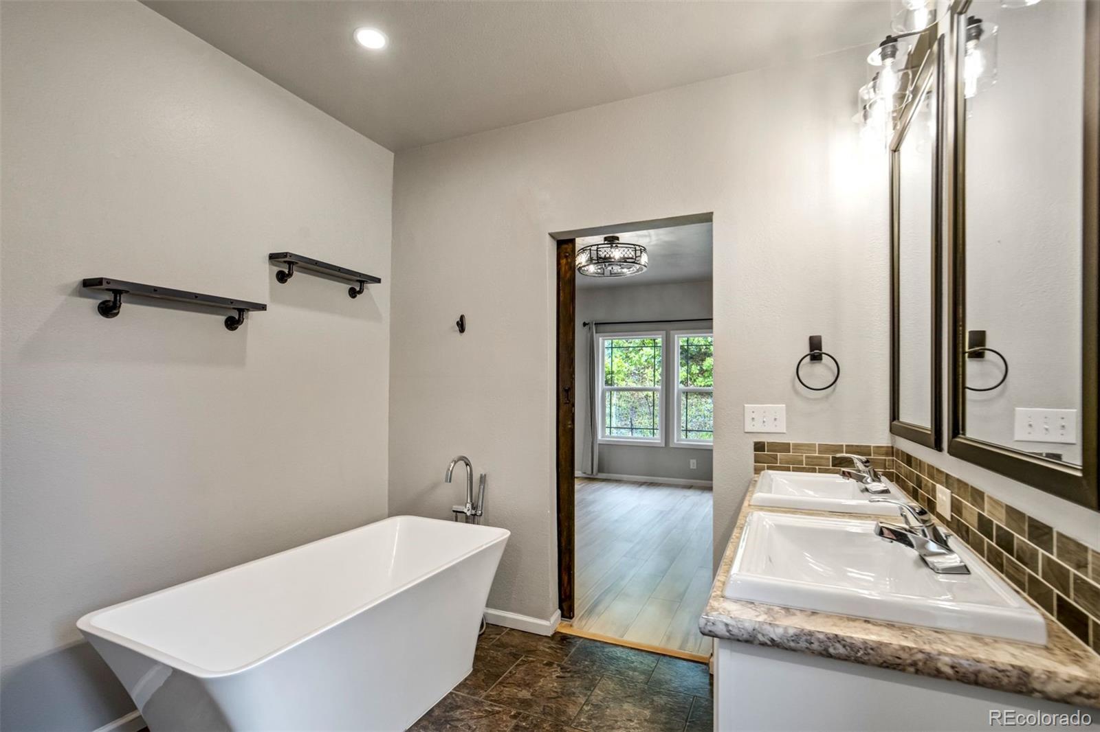 MLS Image #22 for 4998  chippewa drive,larkspur, Colorado