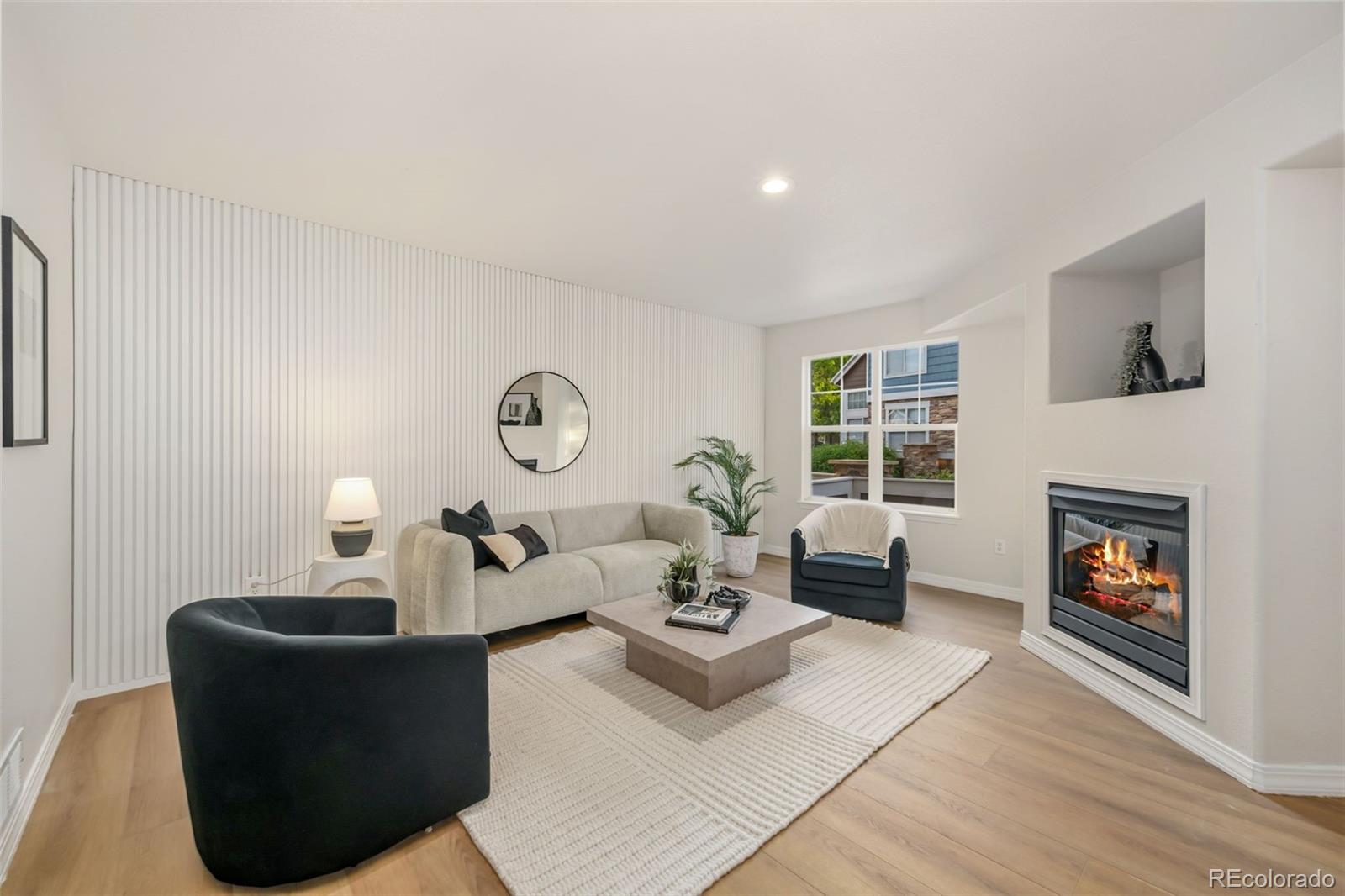 MLS Image #4 for 13291  holly street b,thornton, Colorado