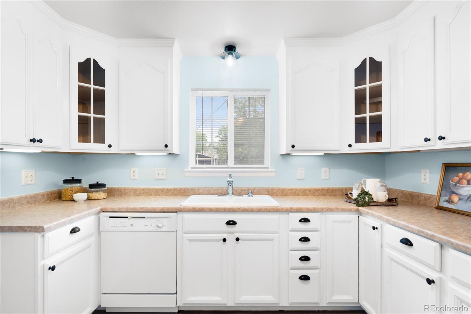 MLS Image #9 for 6984 s spruce drive,centennial, Colorado