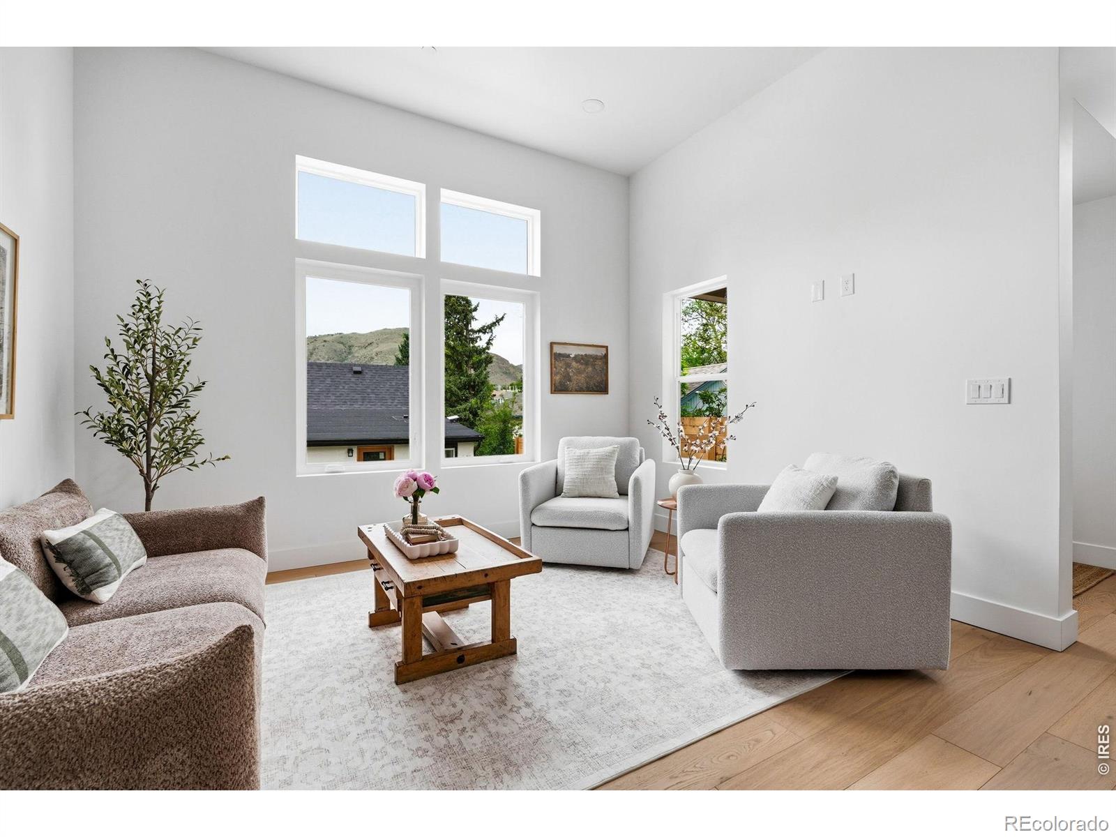 MLS Image #6 for 1617  ford street a,golden, Colorado