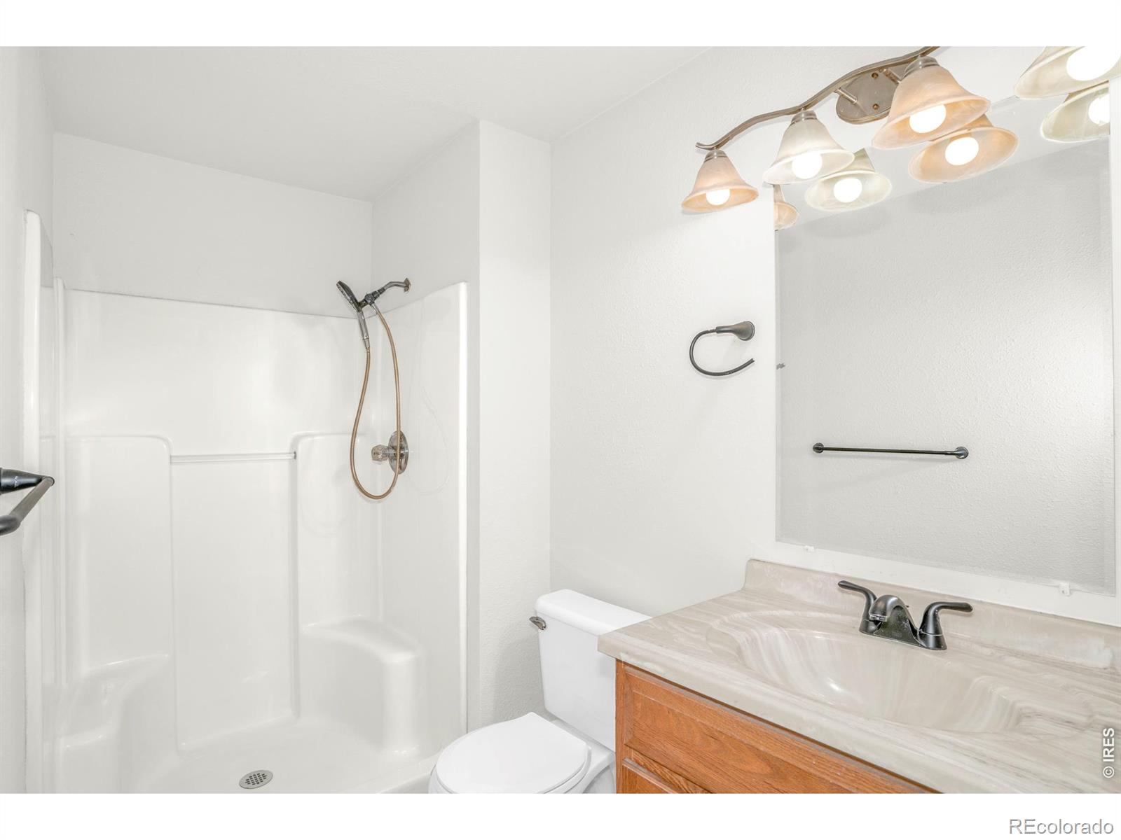 MLS Image #5 for 526 e 23rd st rd,greeley, Colorado