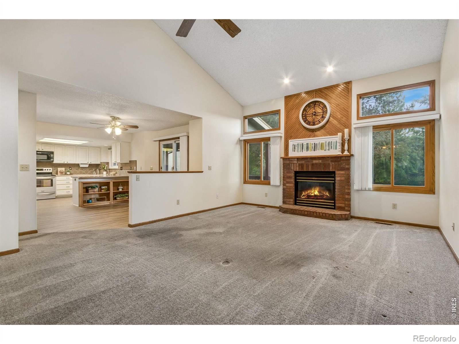 MLS Image #11 for 4430  viewpoint court,fort collins, Colorado