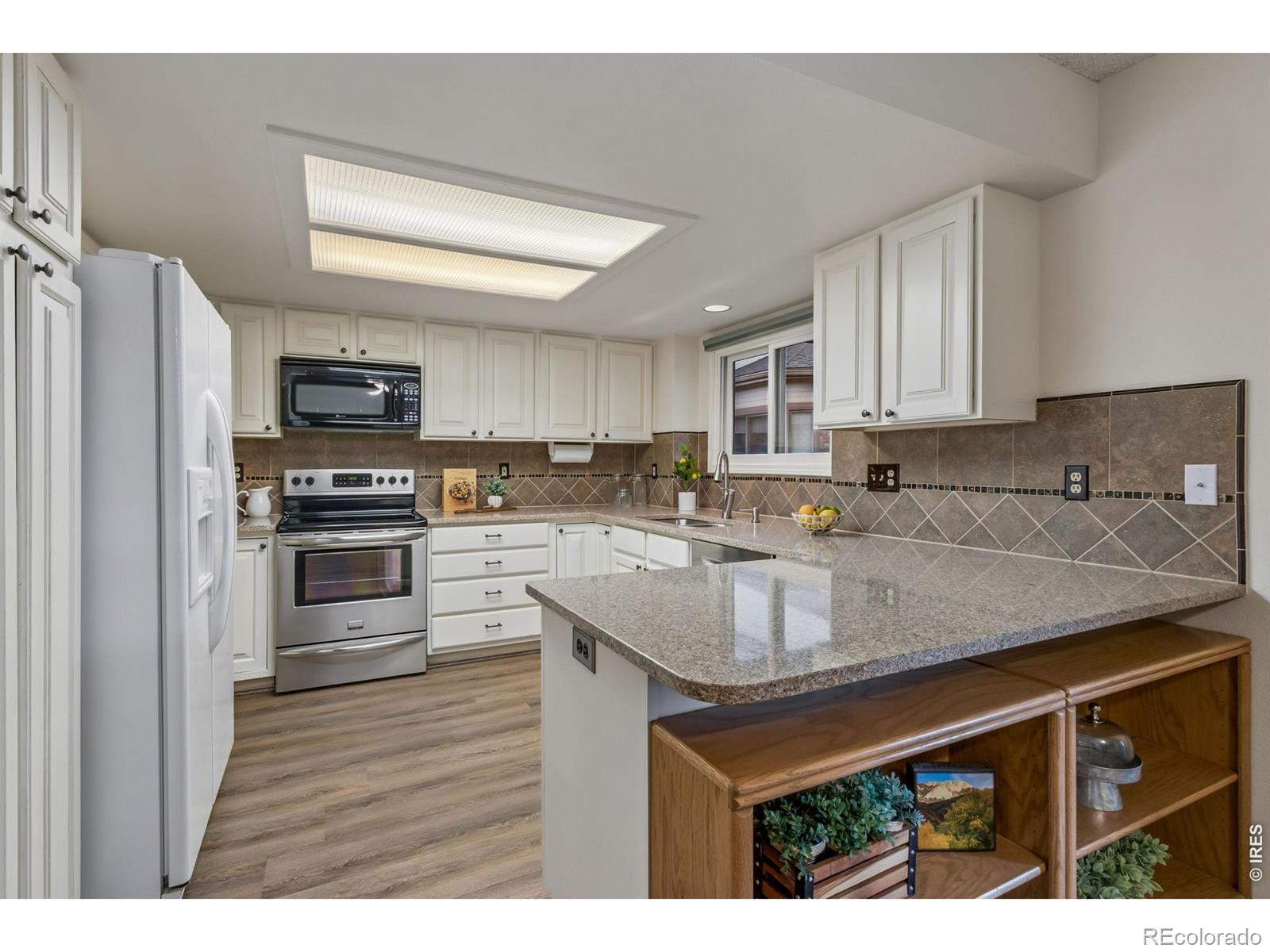 MLS Image #17 for 4430  viewpoint court,fort collins, Colorado