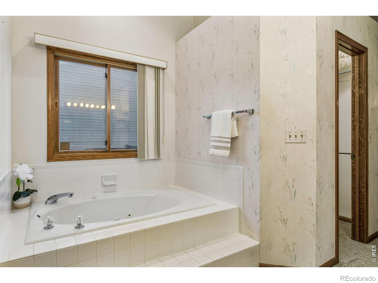 MLS Image #26 for 4430  viewpoint court,fort collins, Colorado