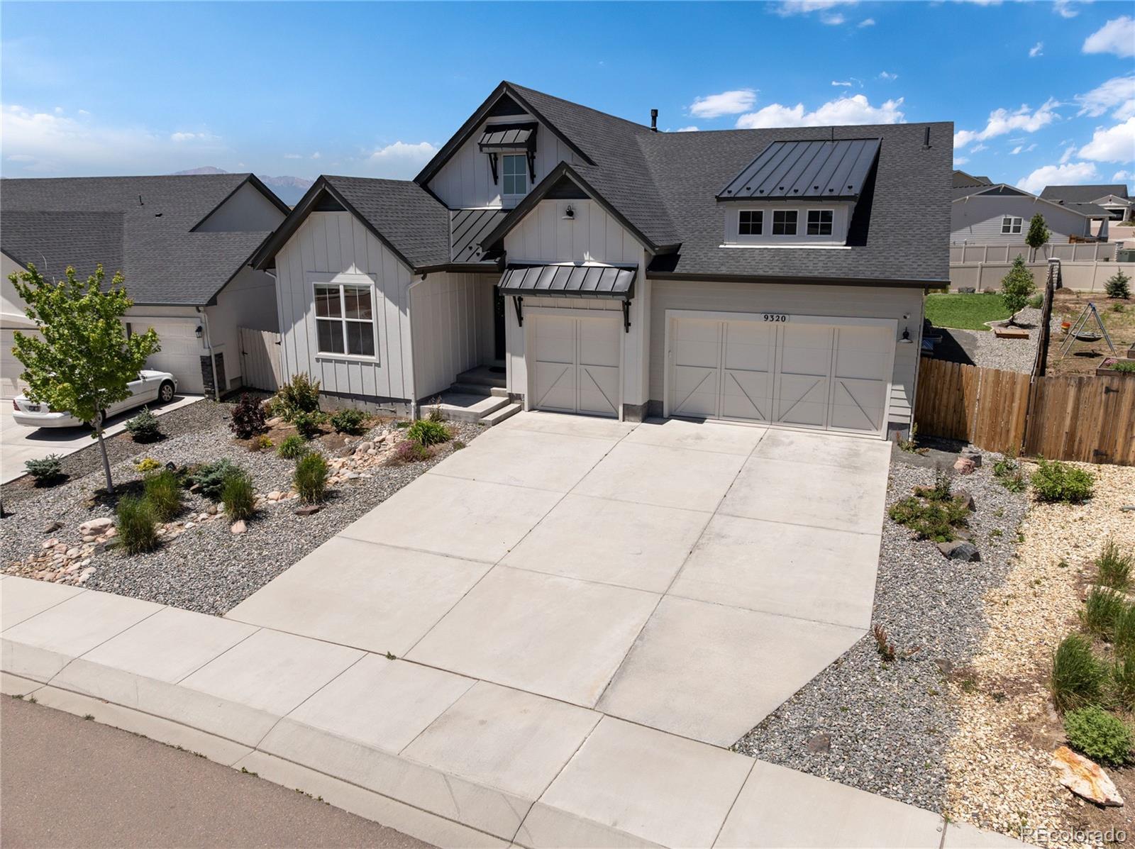 MLS Image #2 for 9320  beaver brook drive,colorado springs, Colorado