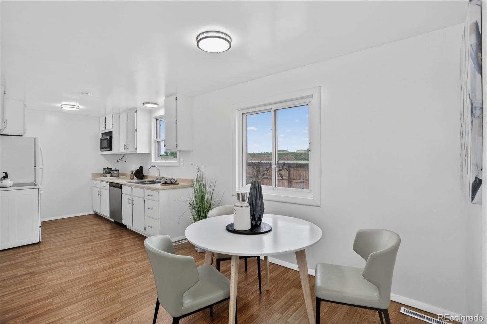MLS Image #10 for 190 n cedar street,keenesburg, Colorado