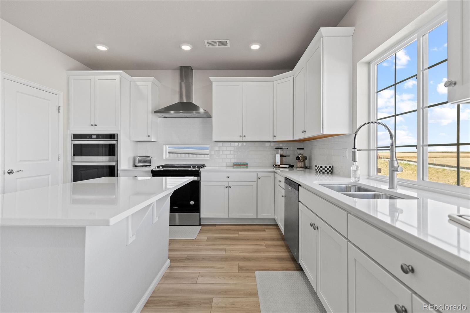 MLS Image #7 for 5126 n quemoy court,aurora, Colorado