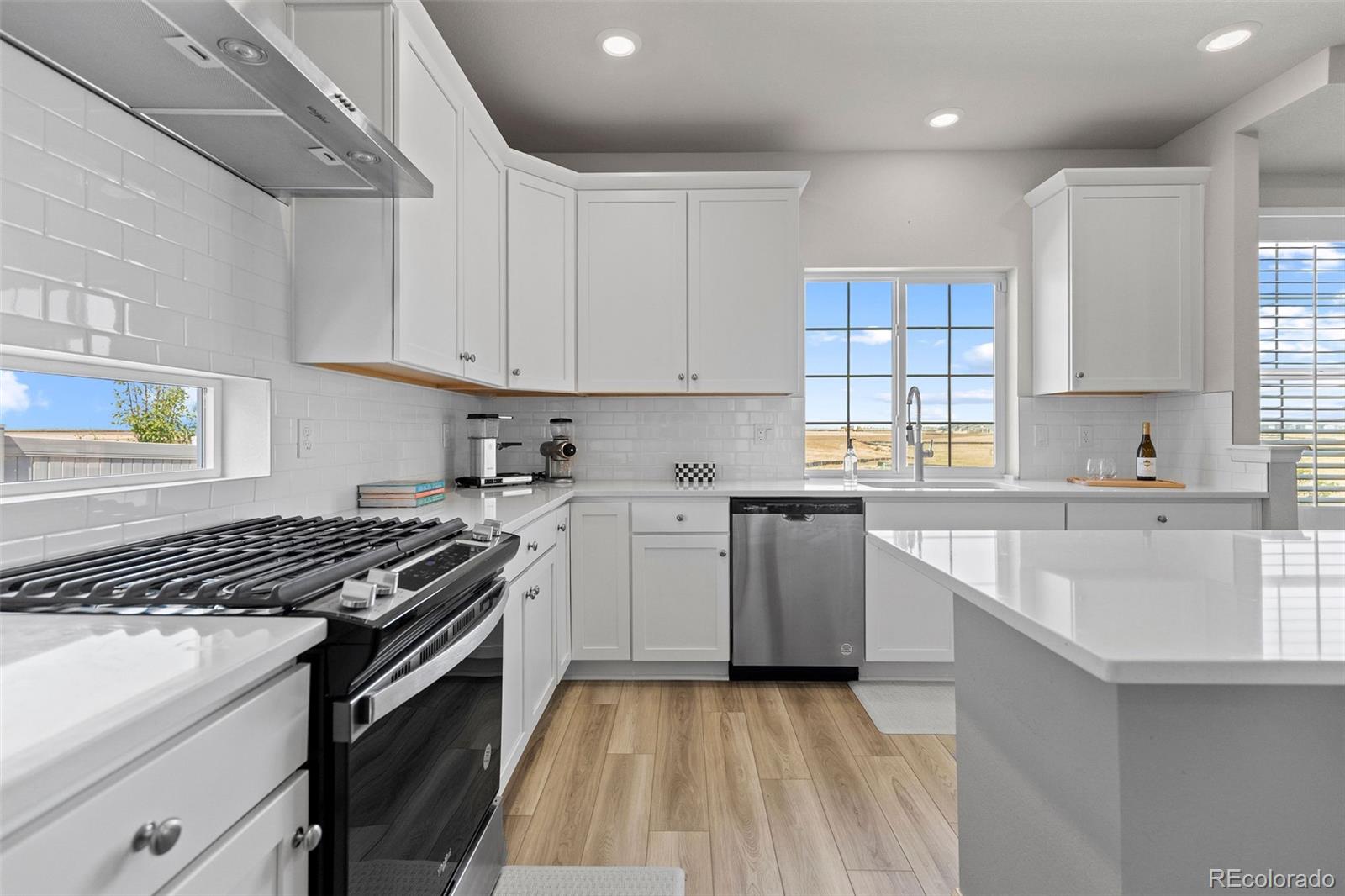 MLS Image #9 for 5126 n quemoy court,aurora, Colorado