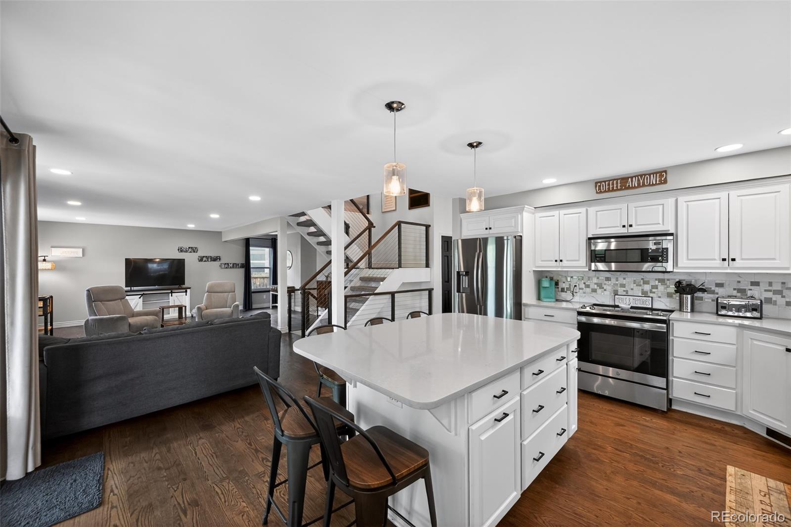 MLS Image #9 for 8198 w 81st drive,arvada, Colorado
