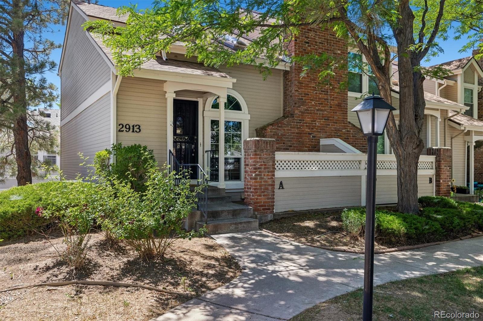 MLS Image #1 for 2913 w long circle,littleton, Colorado