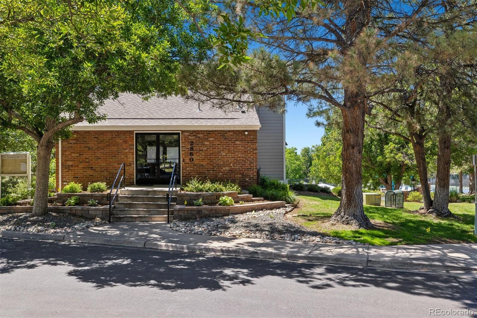 MLS Image #28 for 2913 w long circle,littleton, Colorado