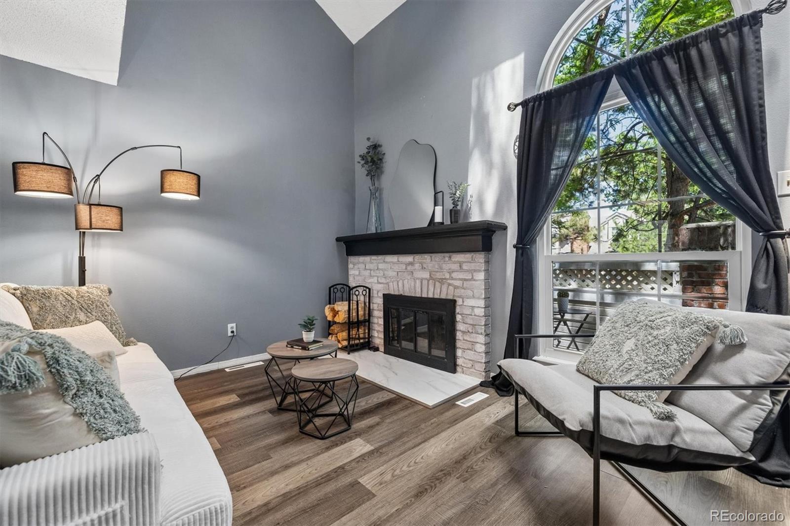 MLS Image #4 for 2913 w long circle,littleton, Colorado