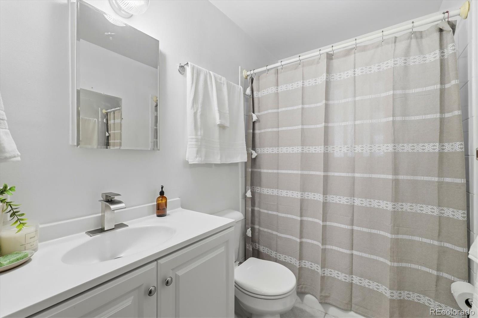 MLS Image #20 for 1260 s winona court,denver, Colorado
