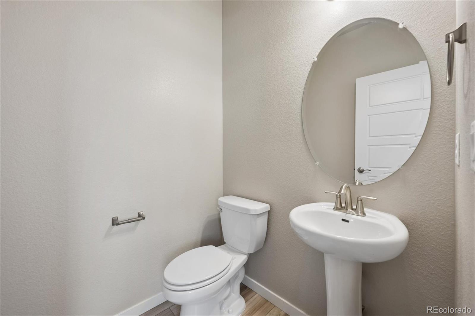 MLS Image #9 for 9136  rifle street,commerce city, Colorado