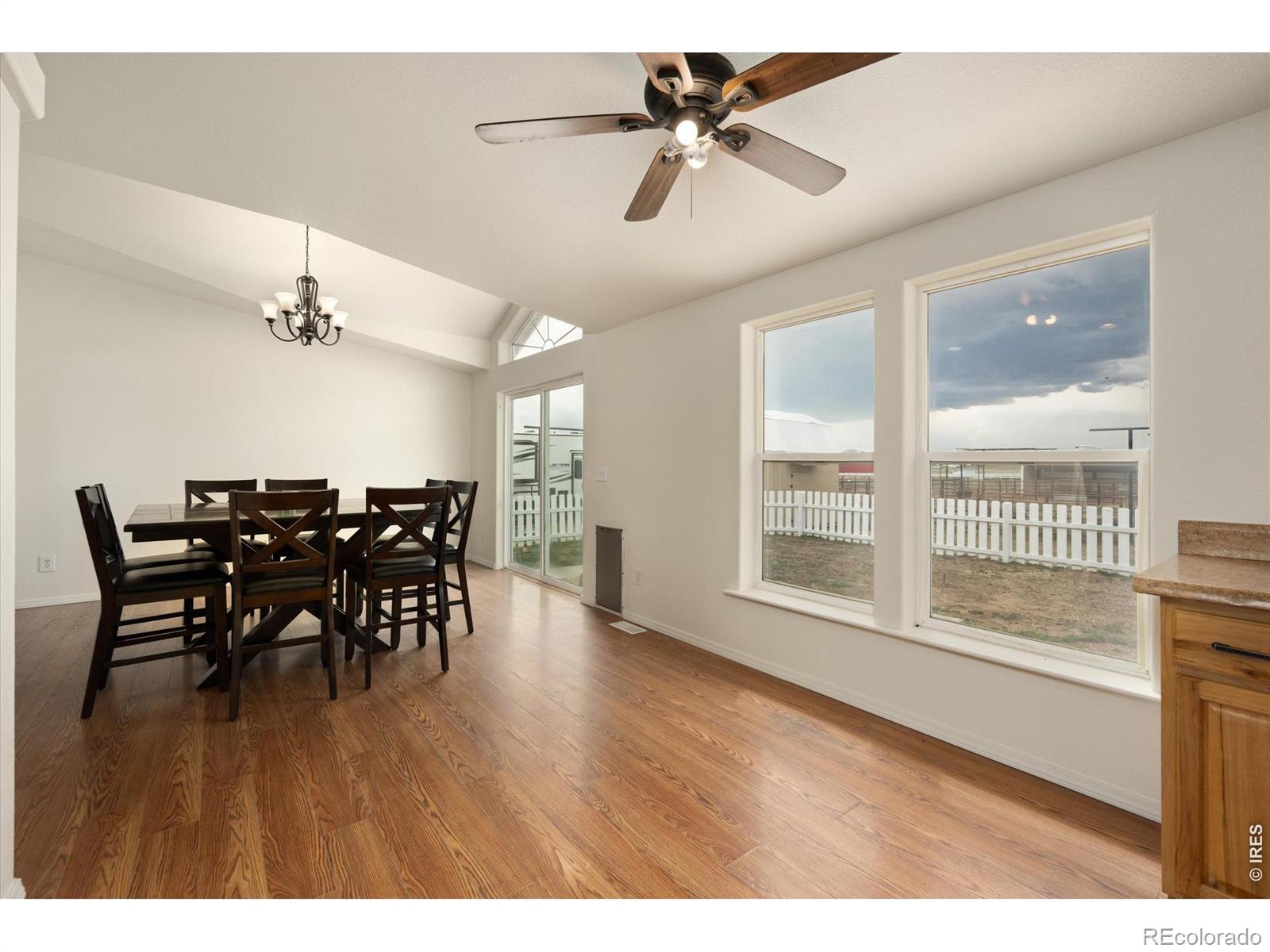 MLS Image #14 for 33669  county road 61.75 ,gill, Colorado