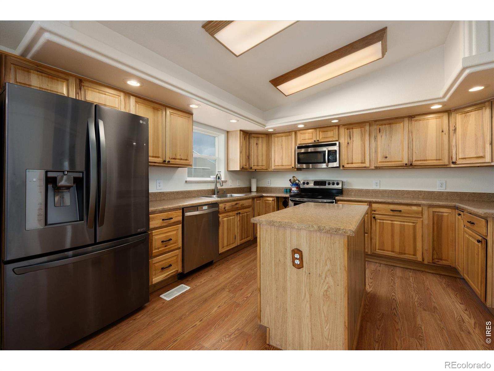 MLS Image #9 for 33669  county road 61.75 ,gill, Colorado