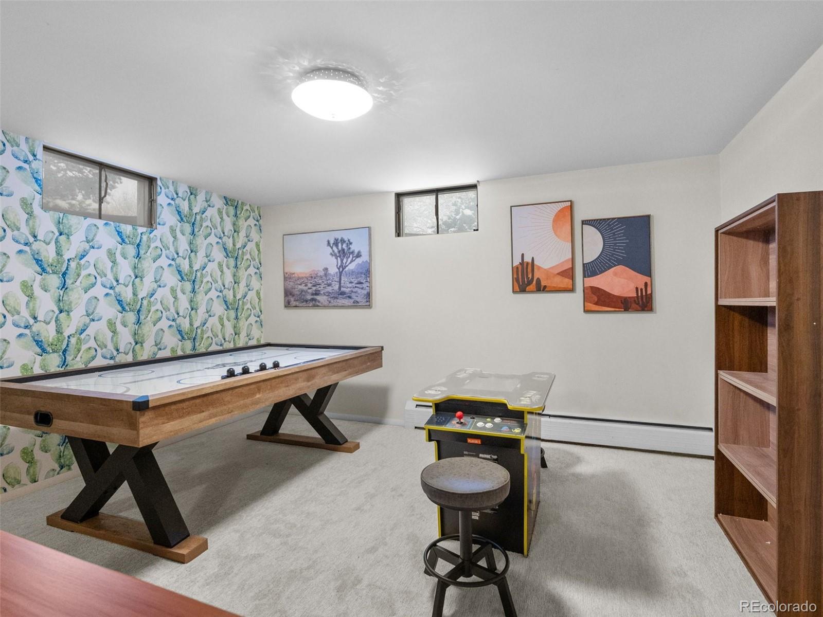 MLS Image #16 for 2728 s langley court,denver, Colorado