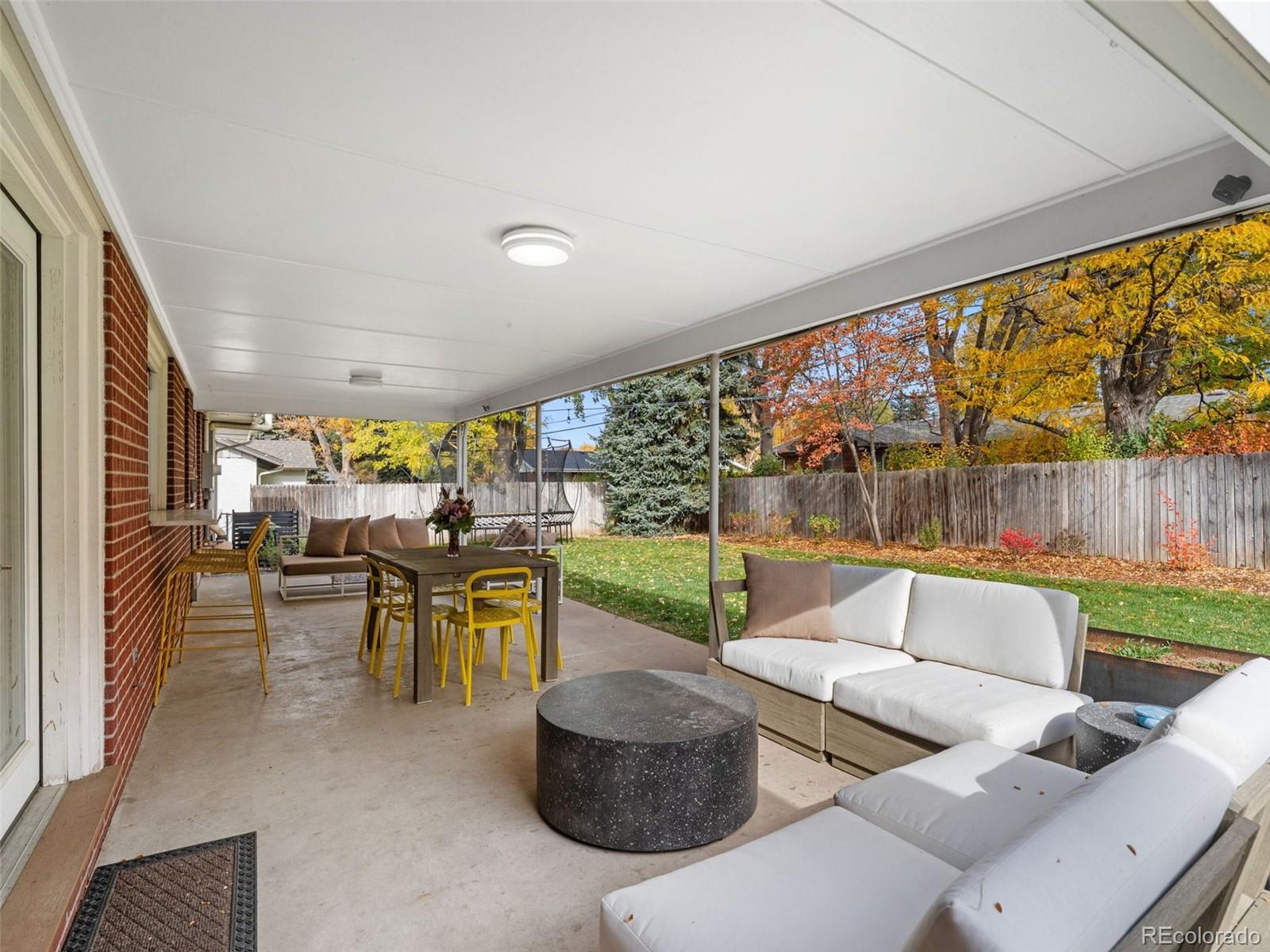 MLS Image #18 for 2728 s langley court,denver, Colorado